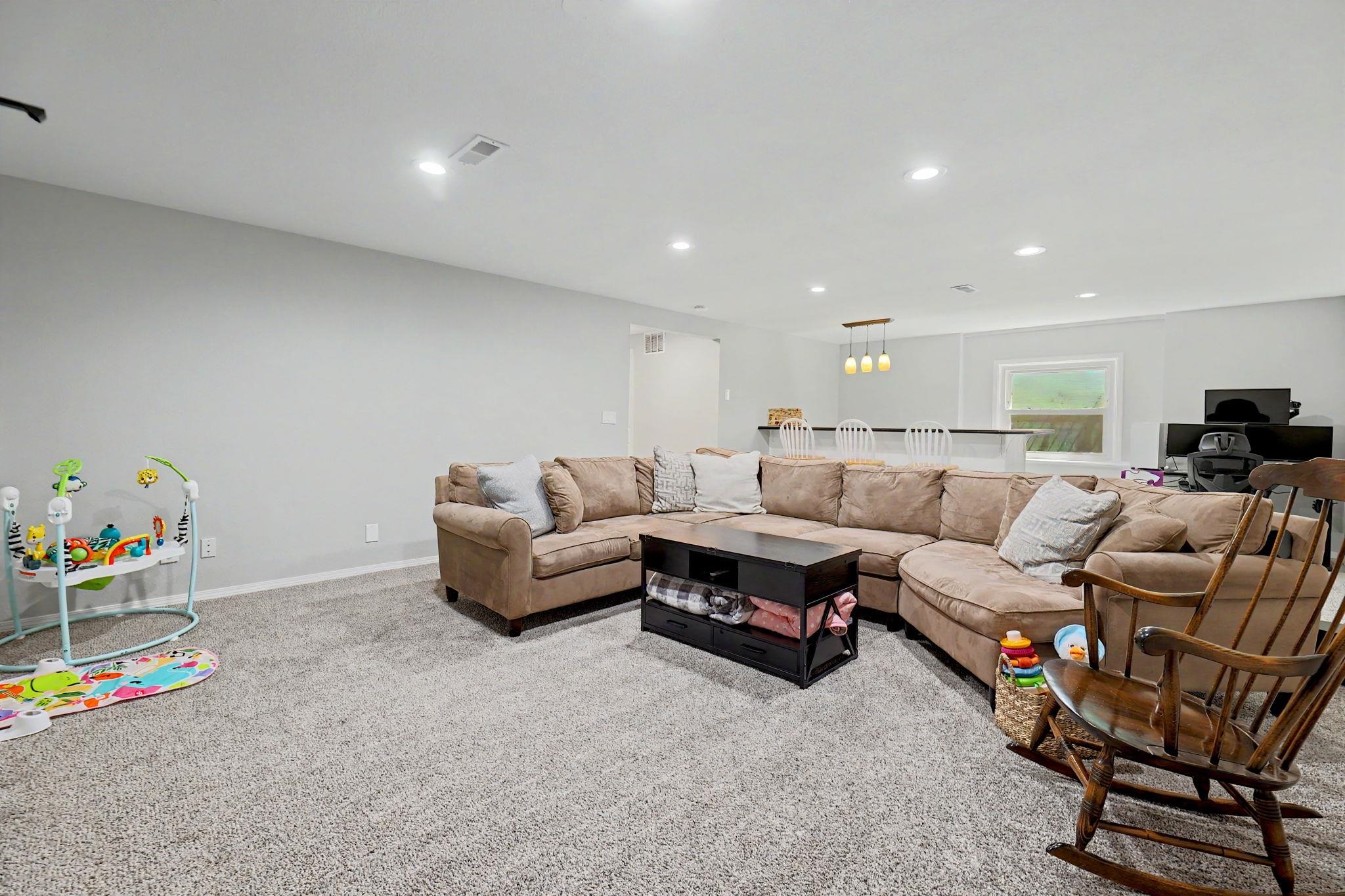 10702 W Rolling Hills Street Wichita KS 67212