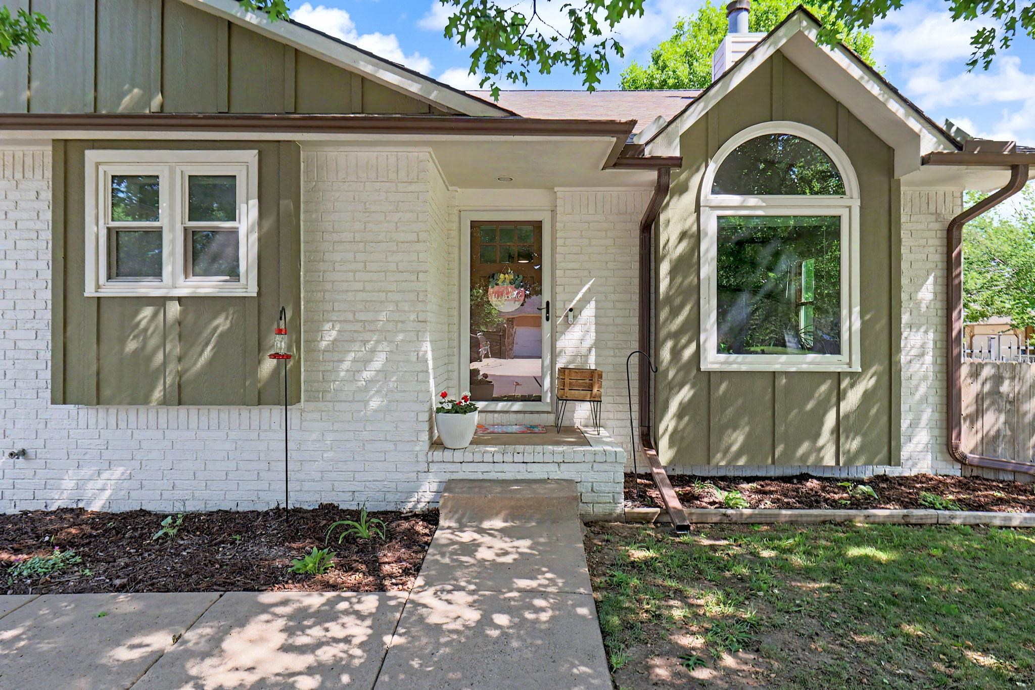 10702 W Rolling Hills Street Wichita KS 67212