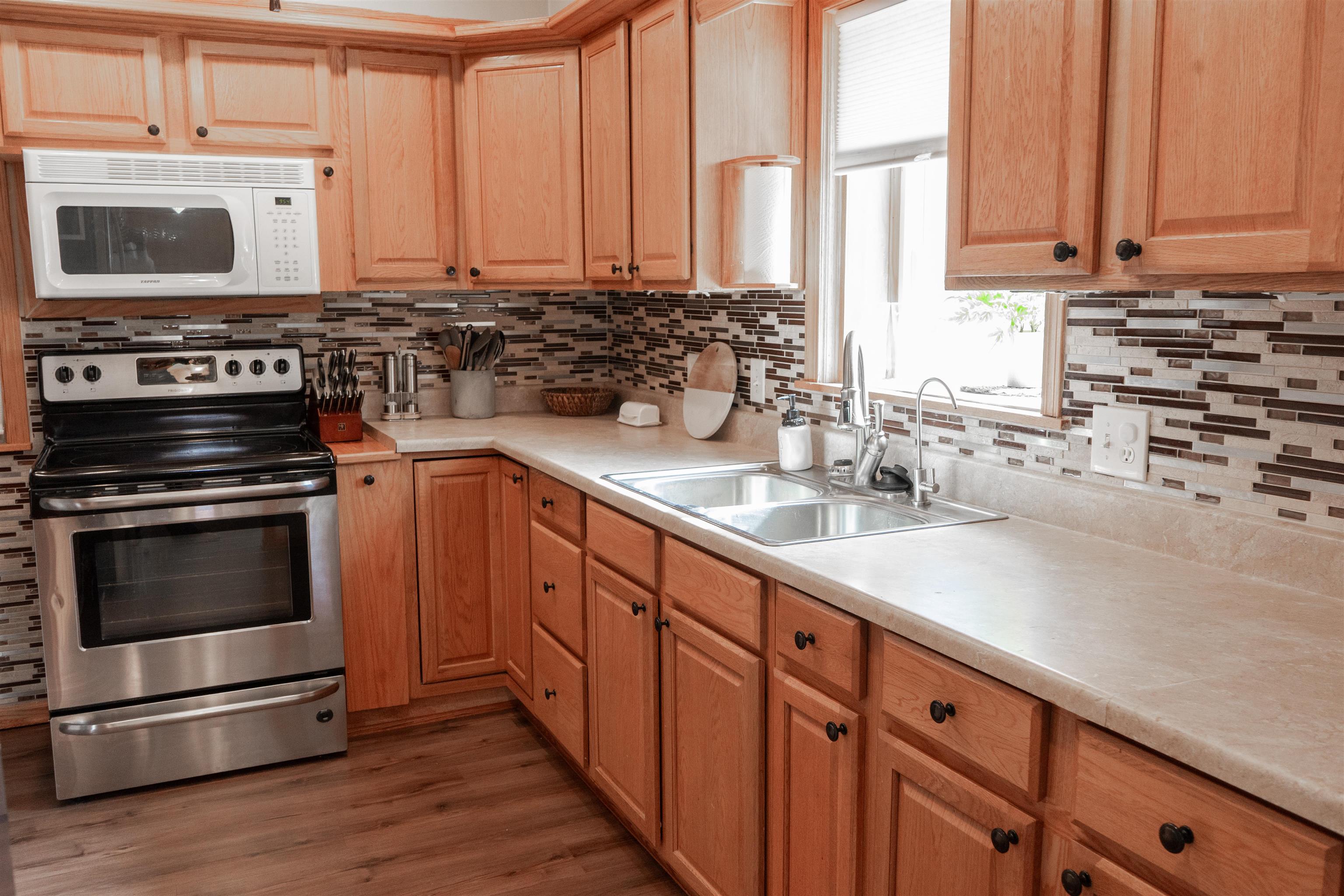 324 W 4th Street Andale KS 67001