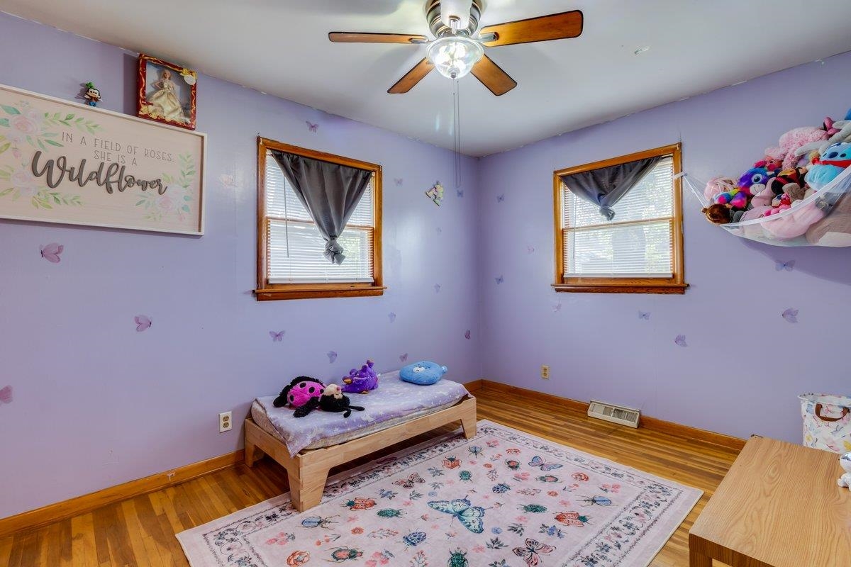 1215 N Logan Street Newton KS 67114-2343