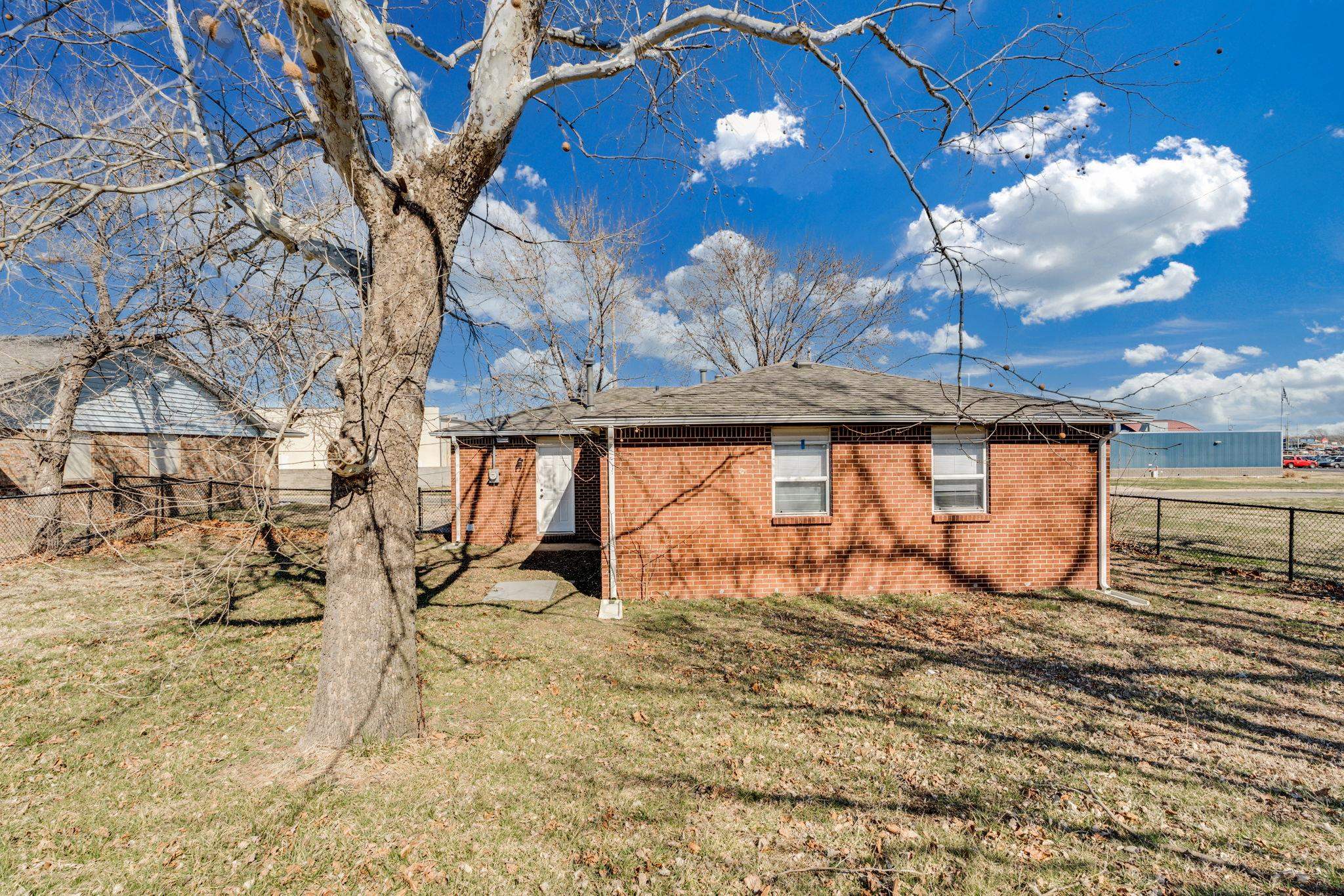 7001 W Newell Street Wichita KS 67212