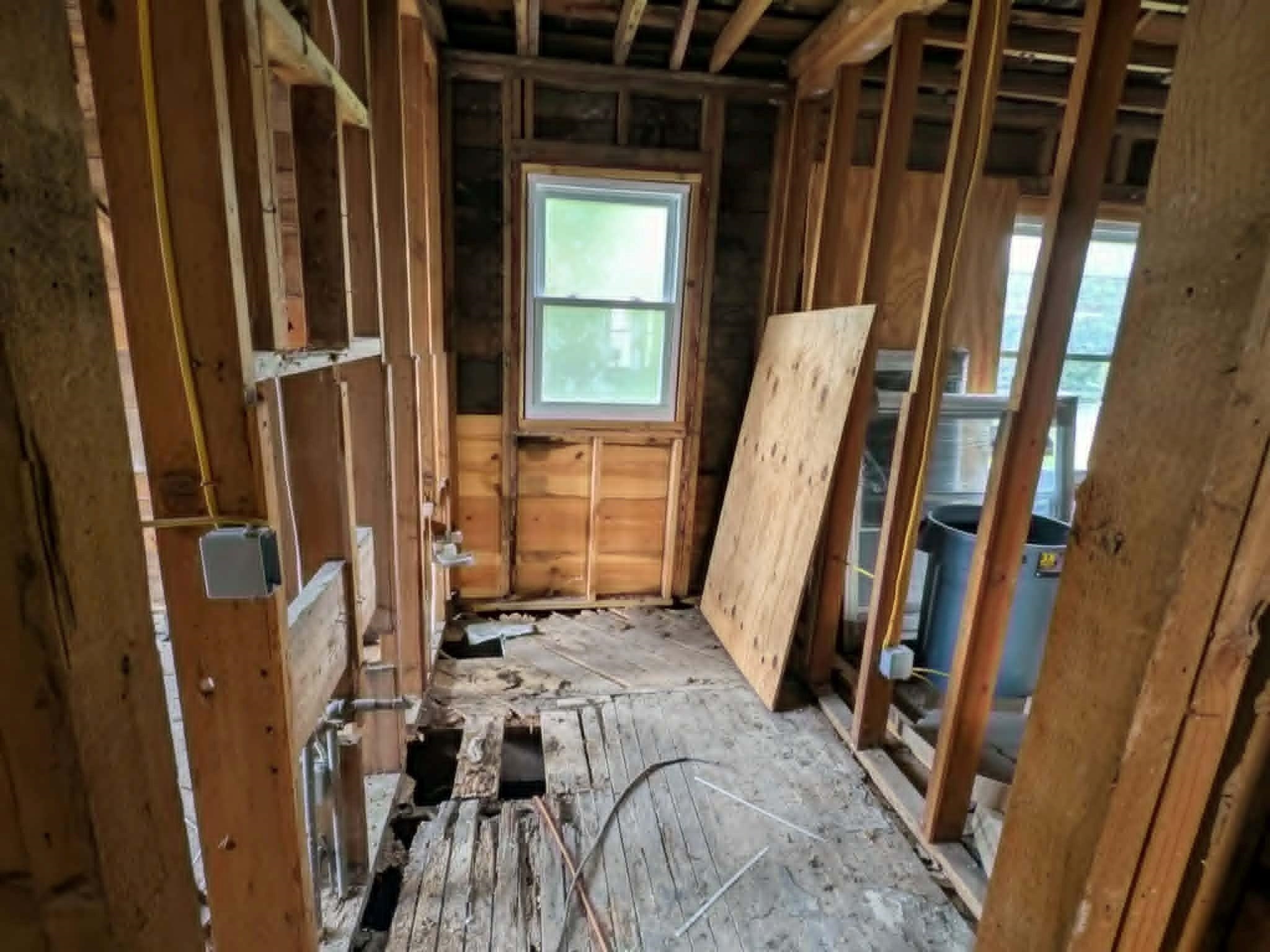1737 N Lorraine Wichita KS 67214