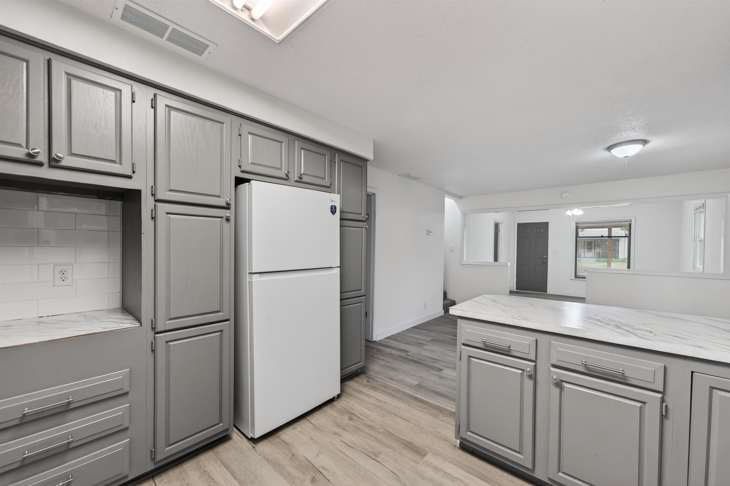 1621 S Waco Wichita KS 67213