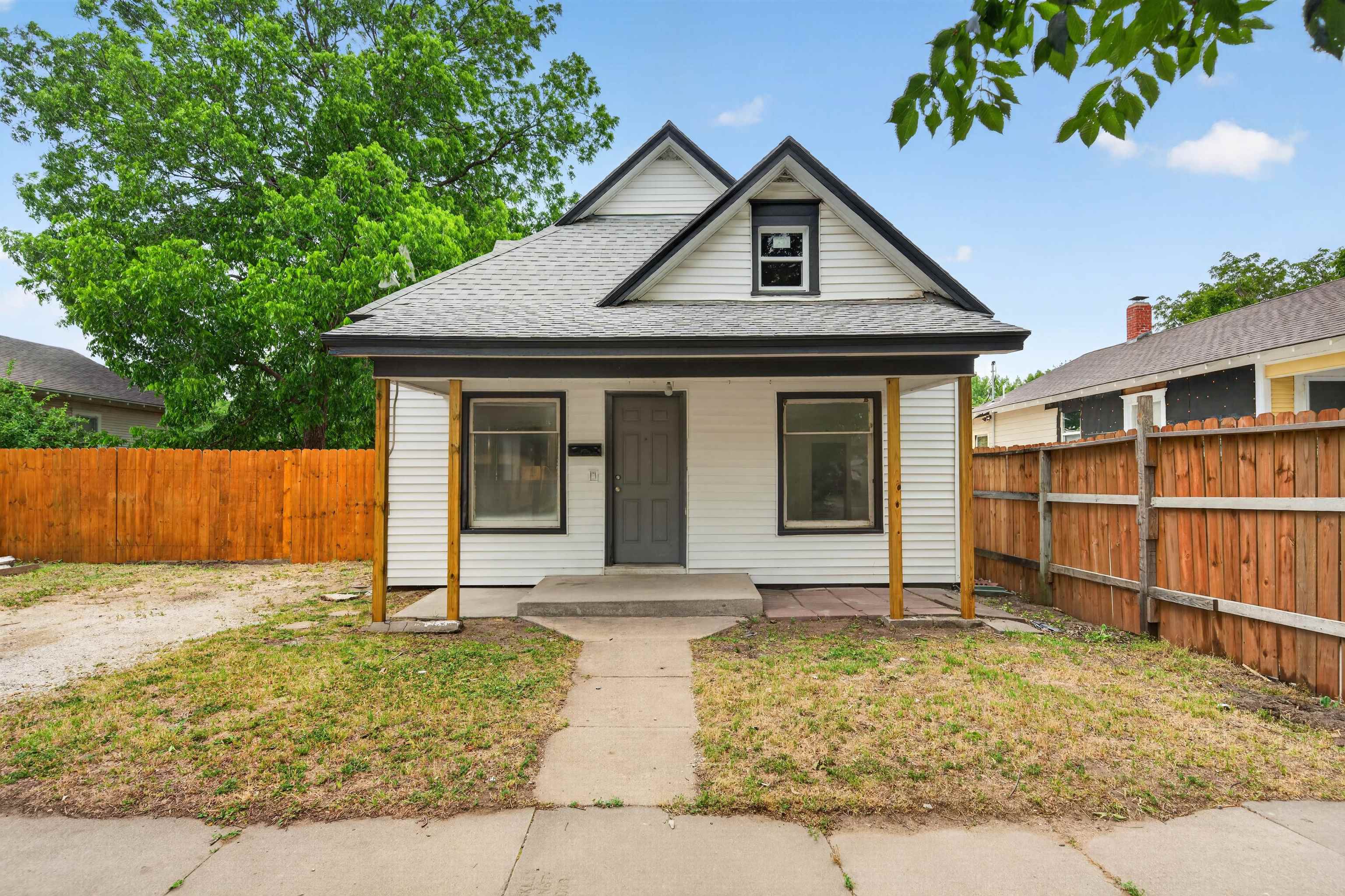 1621 S Waco Wichita KS 67213