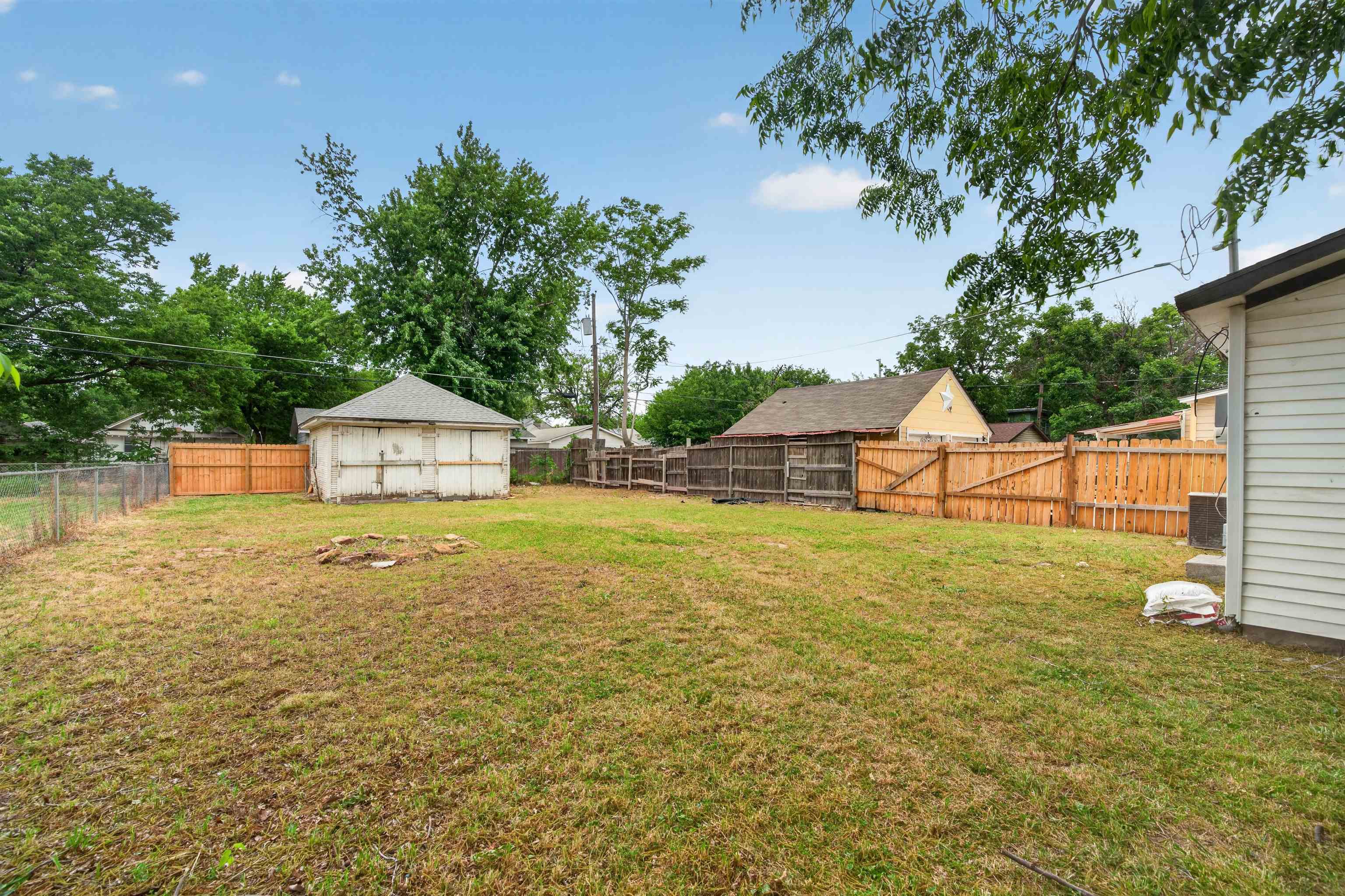 1621 S Waco Wichita KS 67213