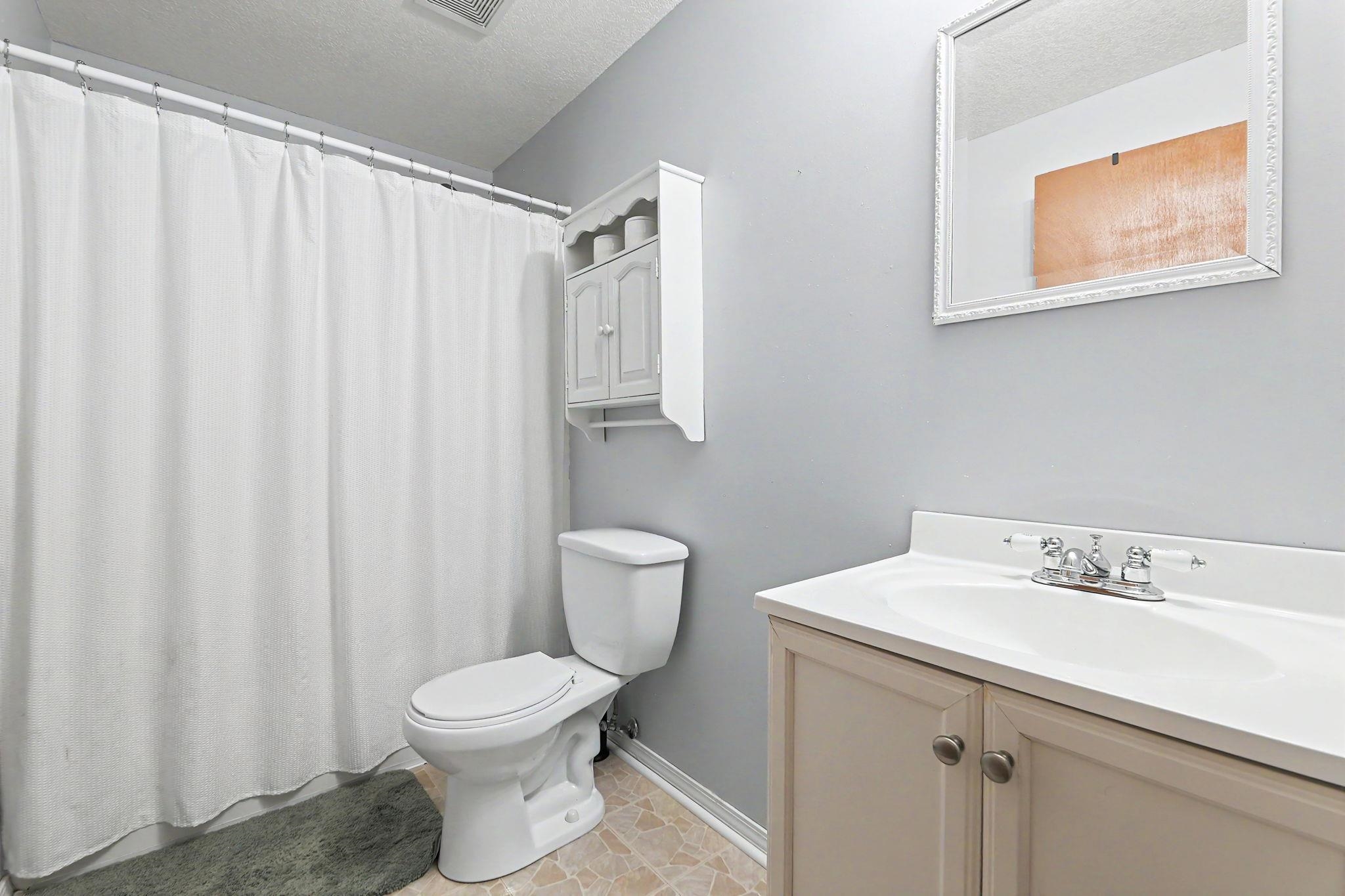 6516 N Upchurch Avenue Park City KS 67219