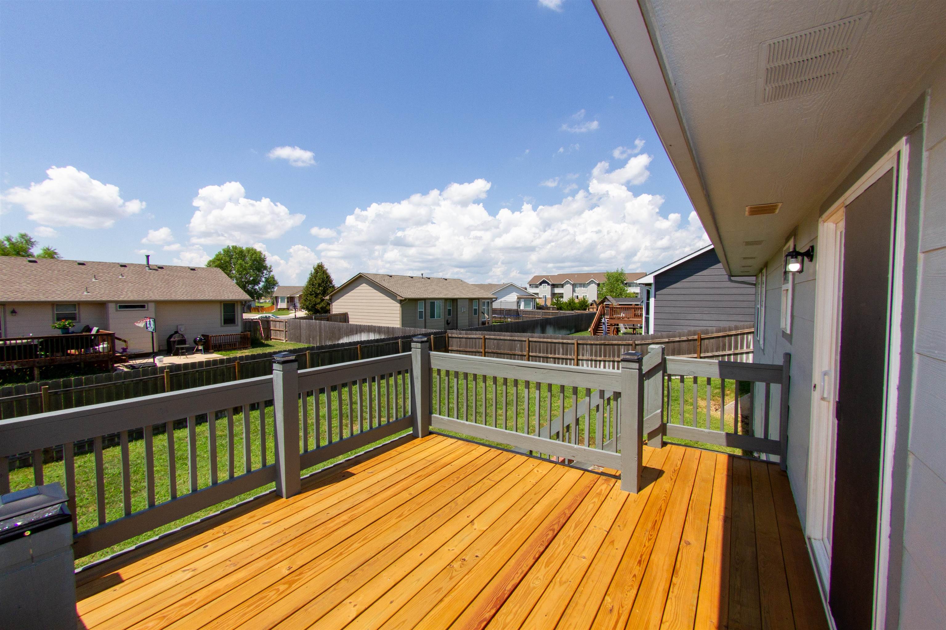 707 S Hedgewood Circle Andover KS 67002