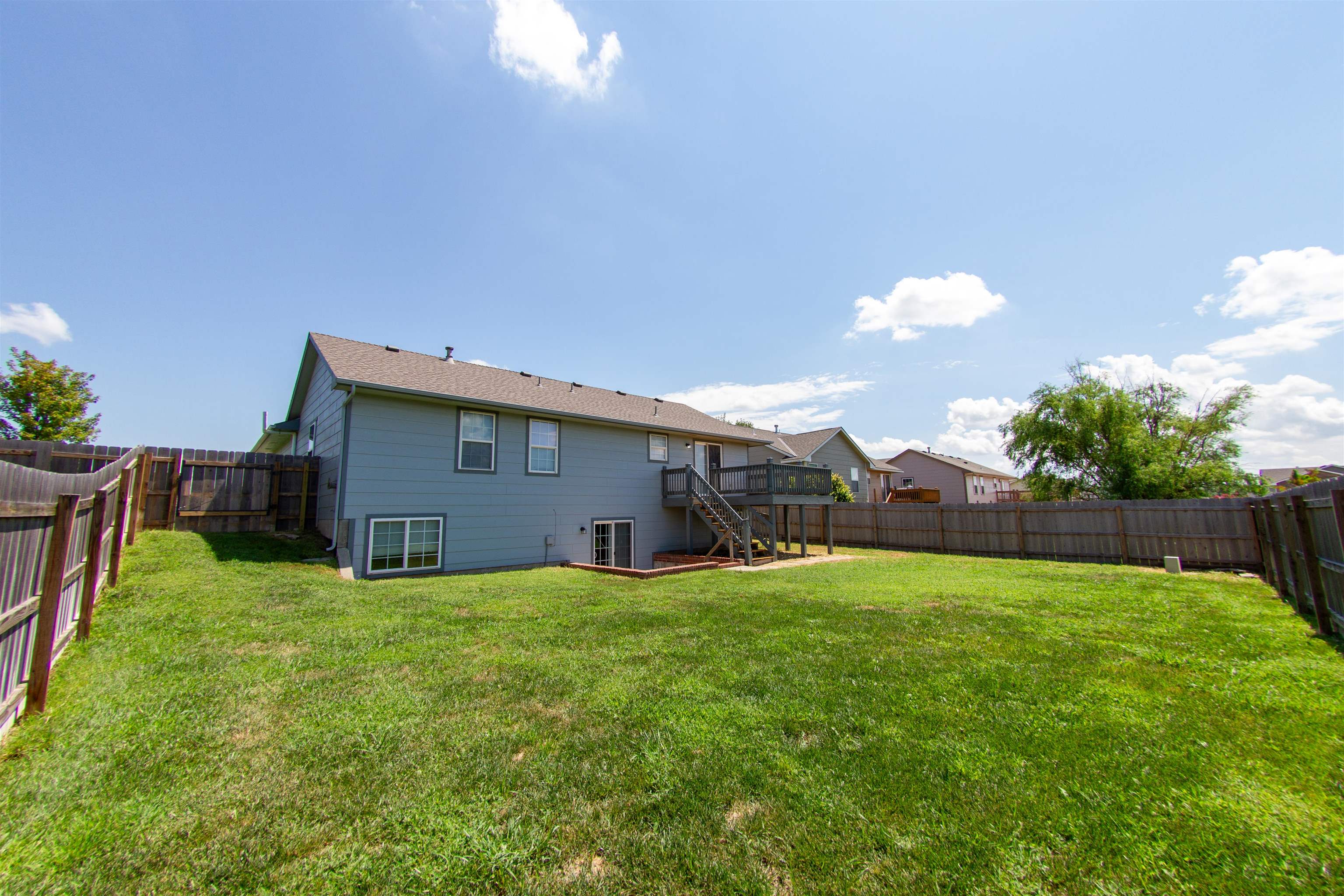 707 S Hedgewood Circle Andover KS 67002