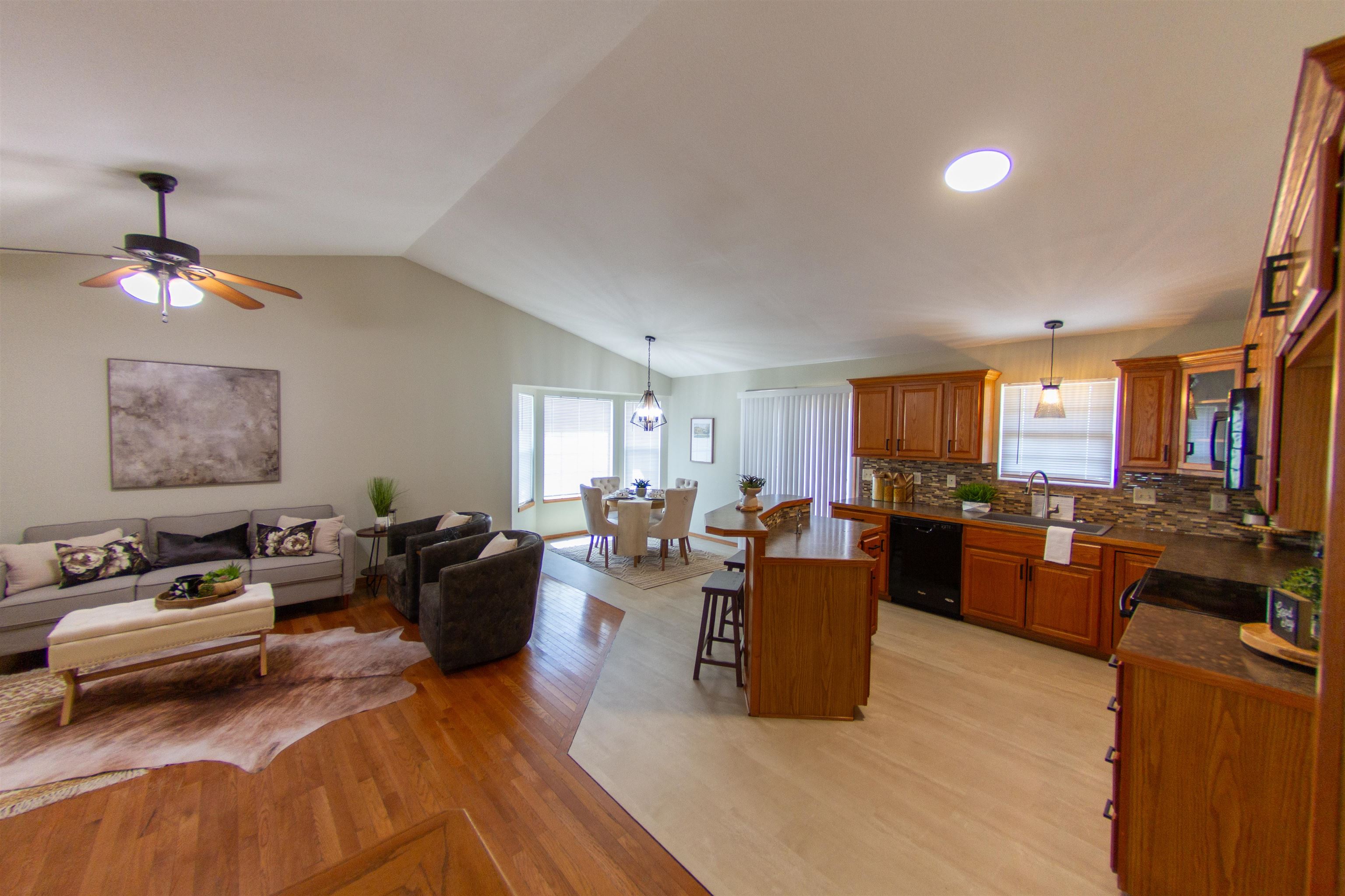 707 S Hedgewood Circle Andover KS 67002