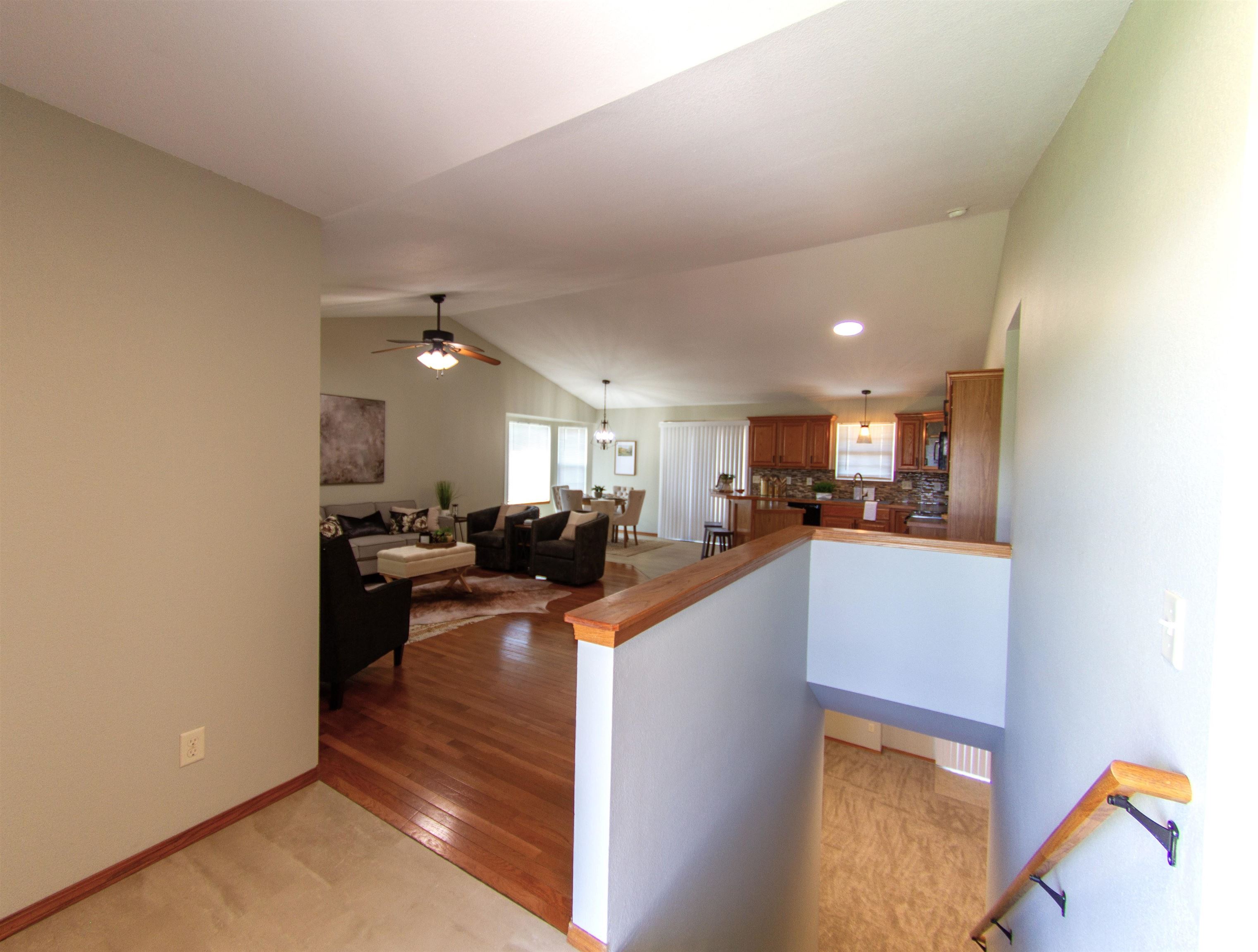 707 S Hedgewood Circle Andover KS 67002