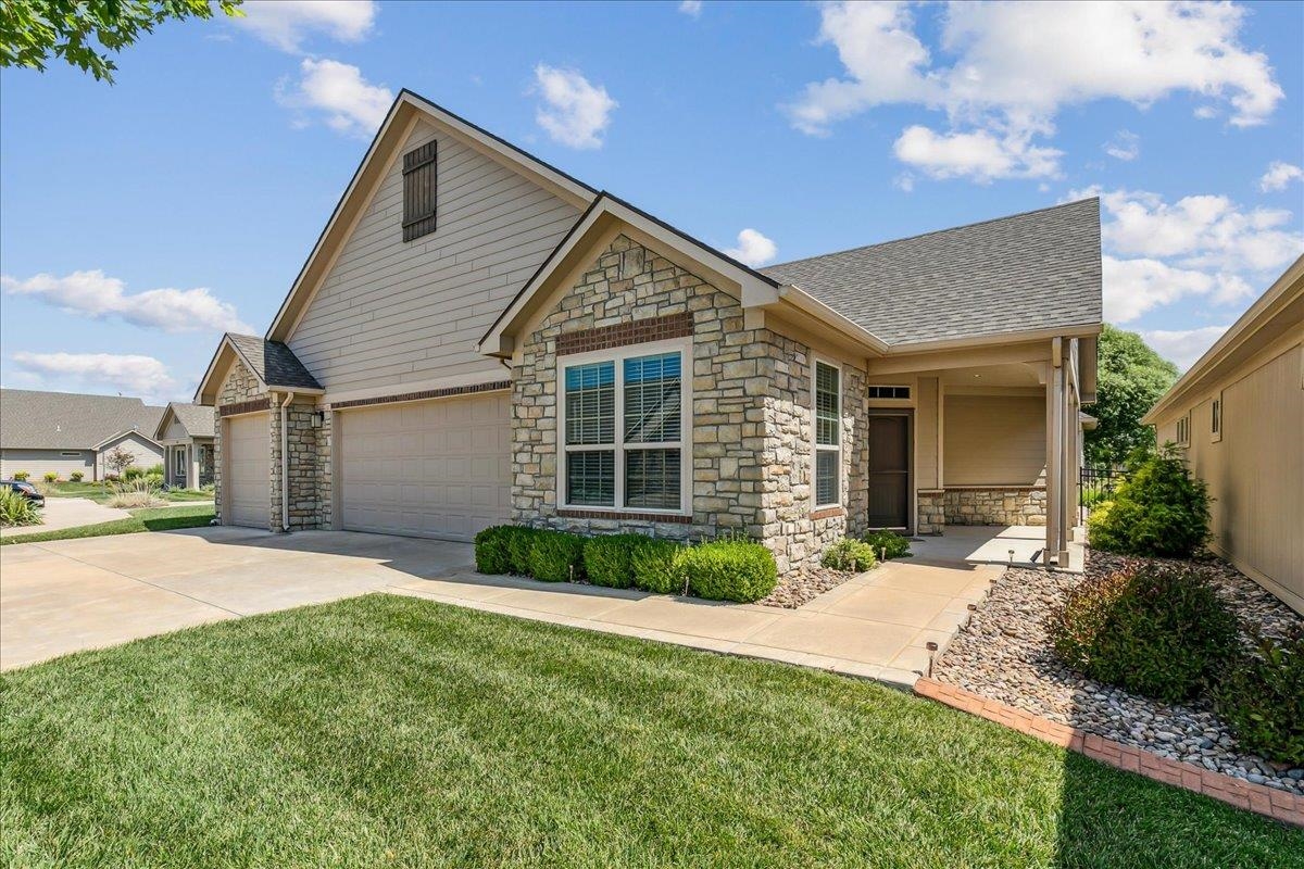 4872 N Prestwick Avenue Bel Aire KS 67226