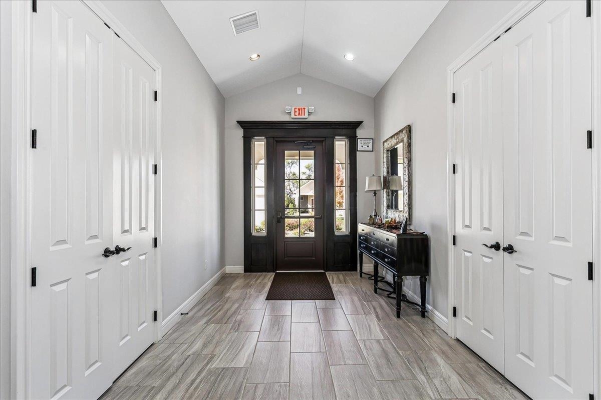 4872 N Prestwick Avenue Bel Aire KS 67226