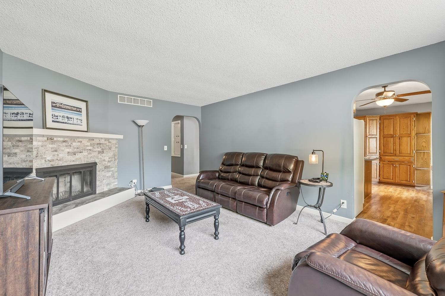 4317 N Gunnison Street Bel Aire KS 67220-3831