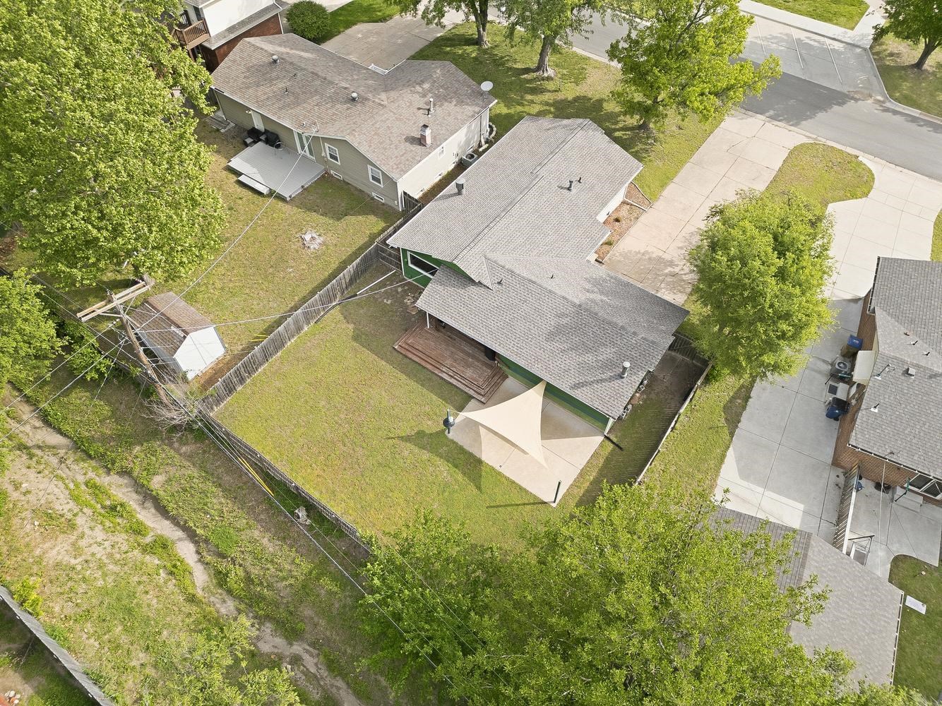 4317 N Gunnison Street Bel Aire KS 67220-3831