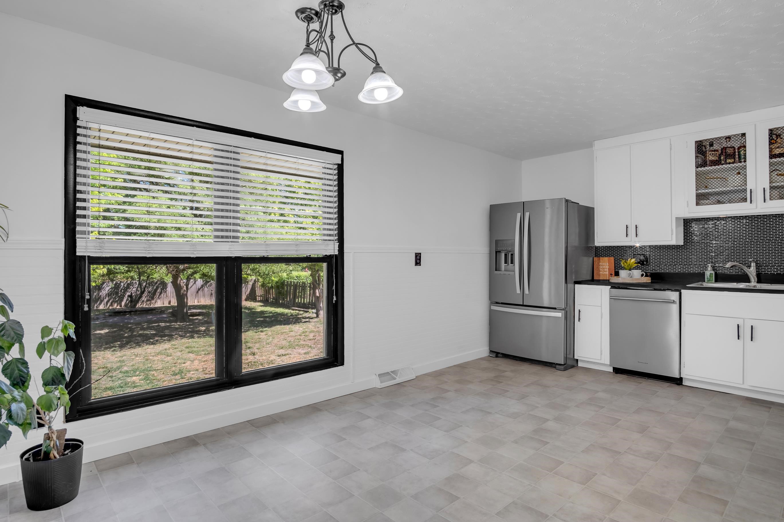 212 Brookside Drive Newton KS 67114