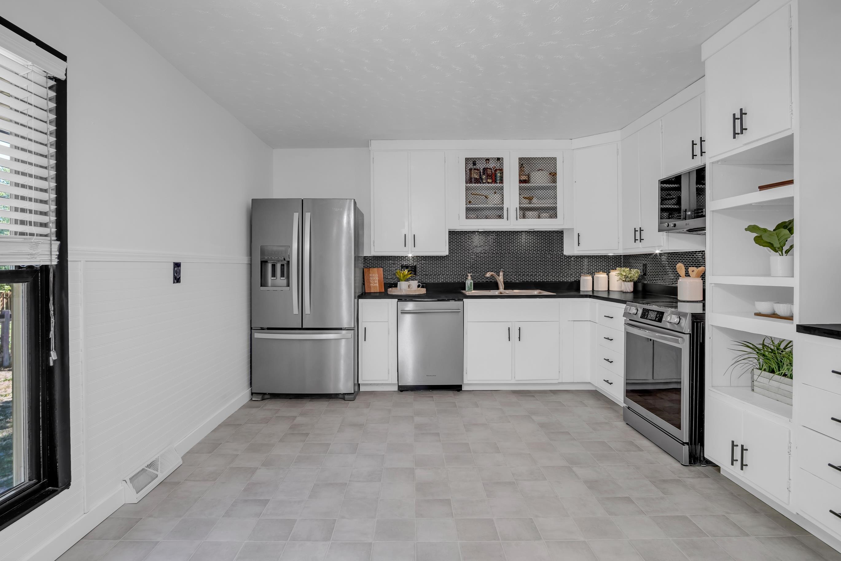 212 Brookside Drive Newton KS 67114
