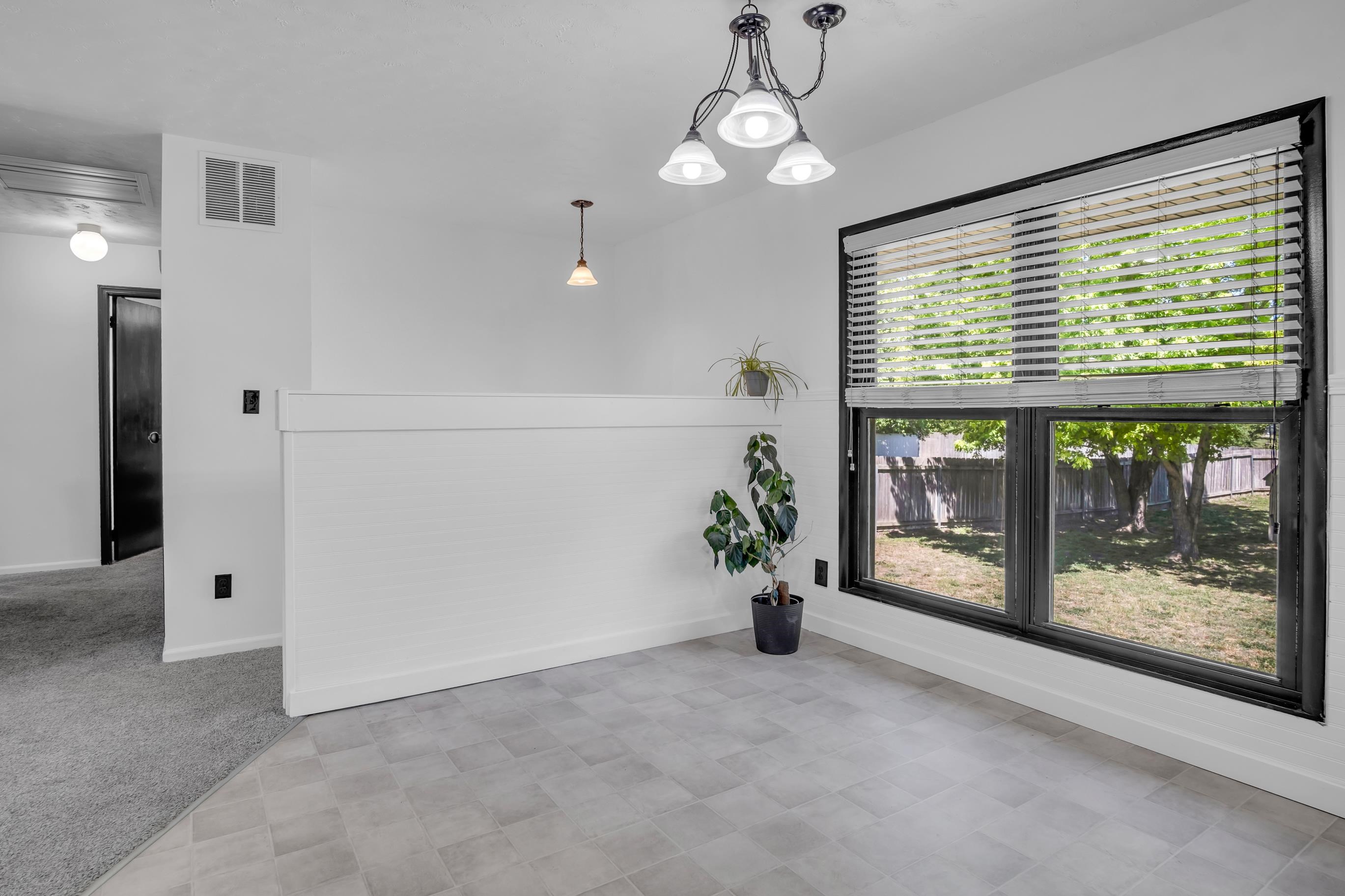 212 Brookside Drive Newton KS 67114