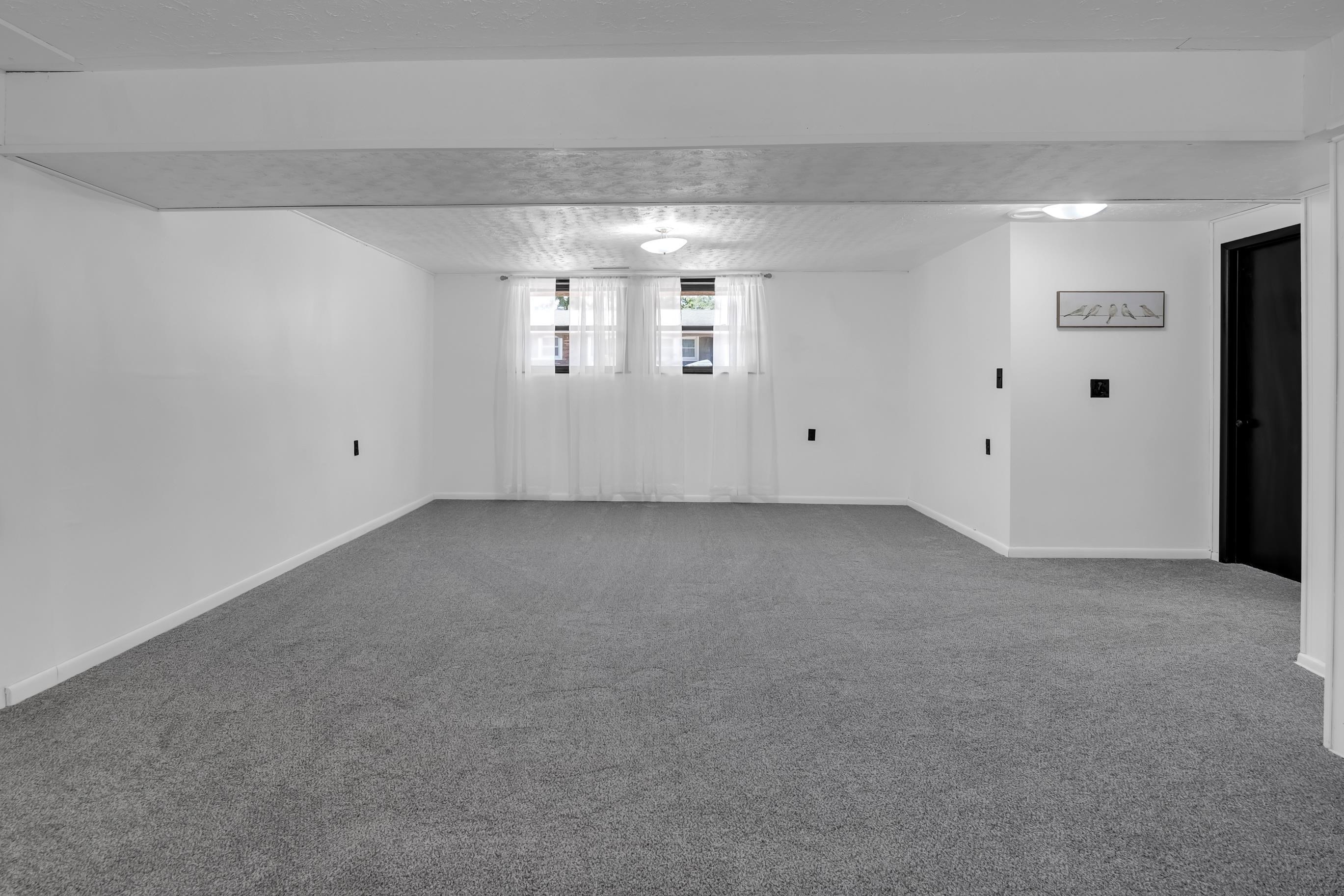 212 Brookside Drive Newton KS 67114