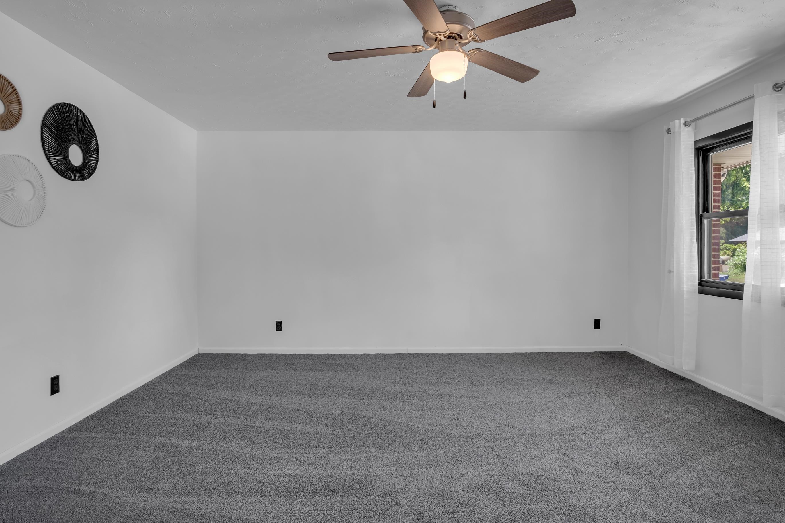 212 Brookside Drive Newton KS 67114