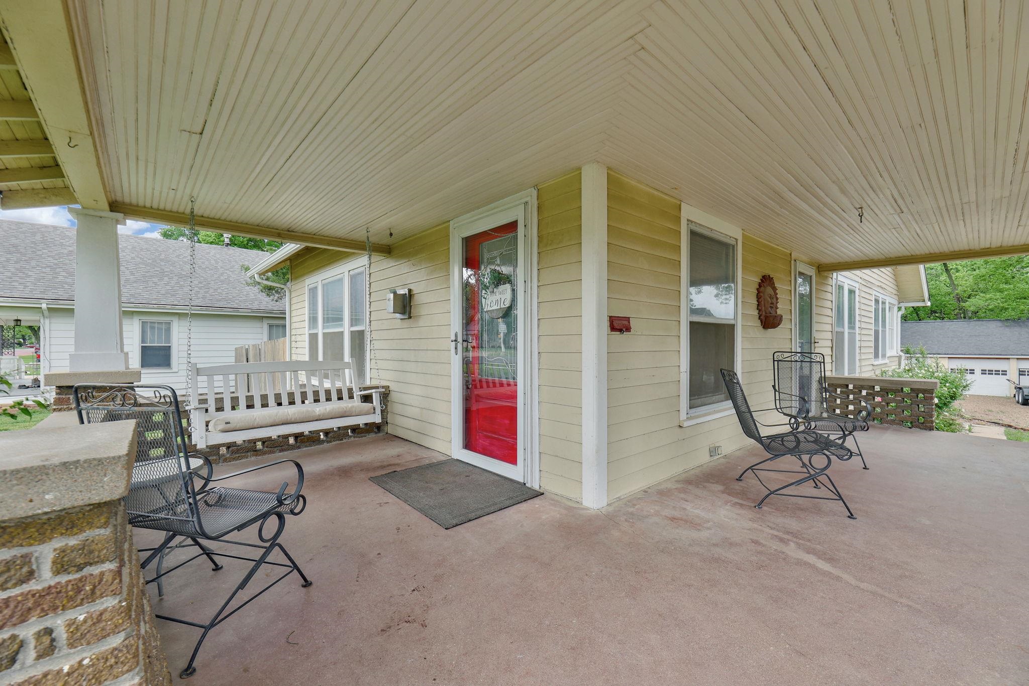 1110 N State Street Augusta KS 67010