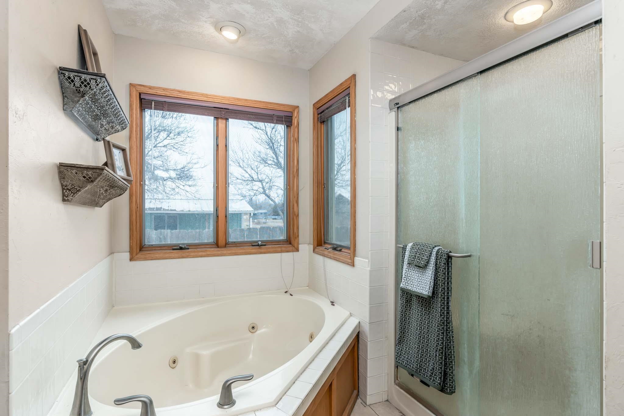 13930 E 39th Street S Derby KS 67037