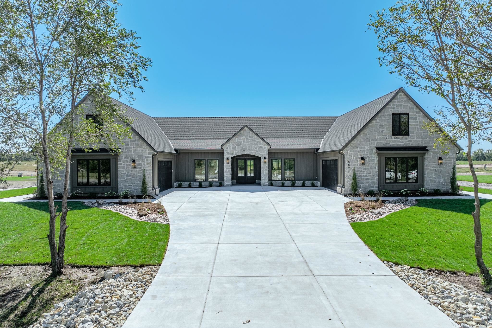 16691 W Hickory Street Goddard KS 67052