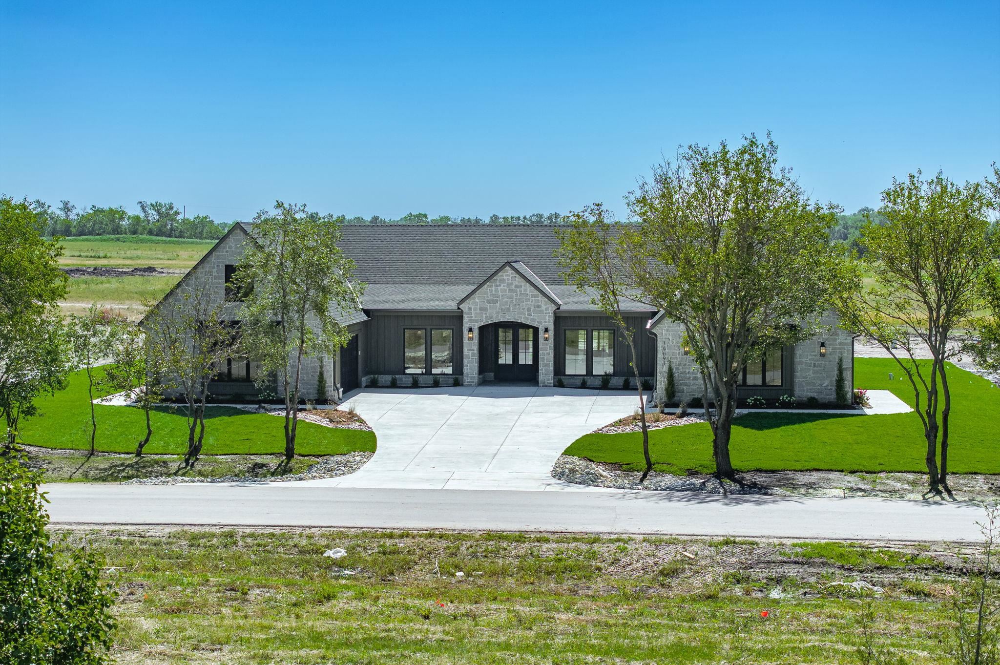 16691 W Hickory Street Goddard KS 67052