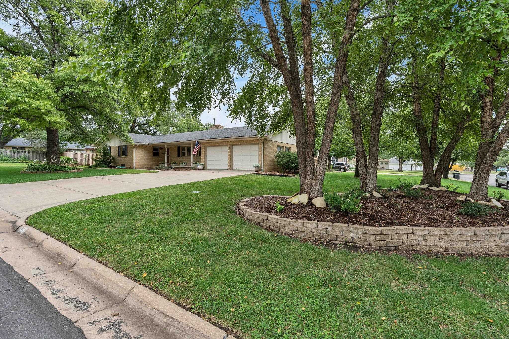 291 W Westwood Drive Augusta KS 67010