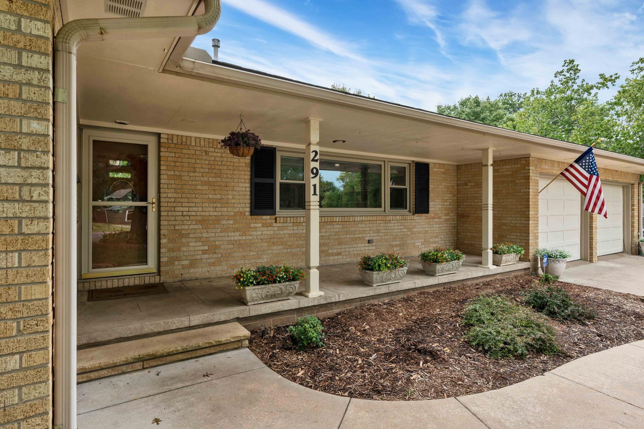 291 W Westwood Drive Augusta KS 67010