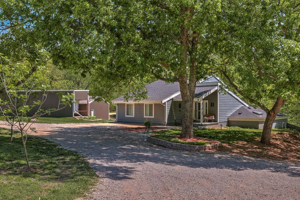 30117 Shady Oak Drive Arkansas City KS 67005
