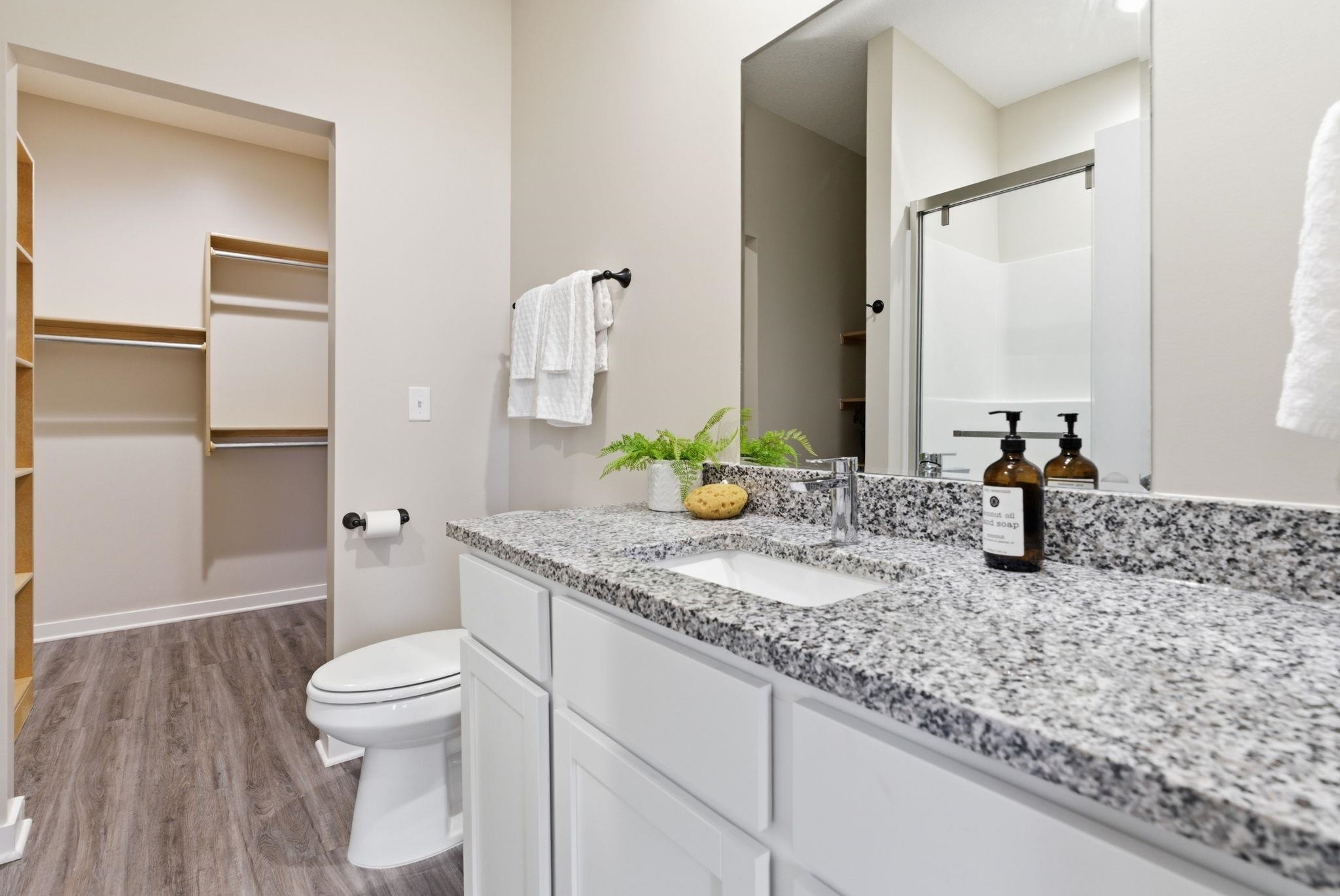 736 W 50th Court S Wichita KS 67217