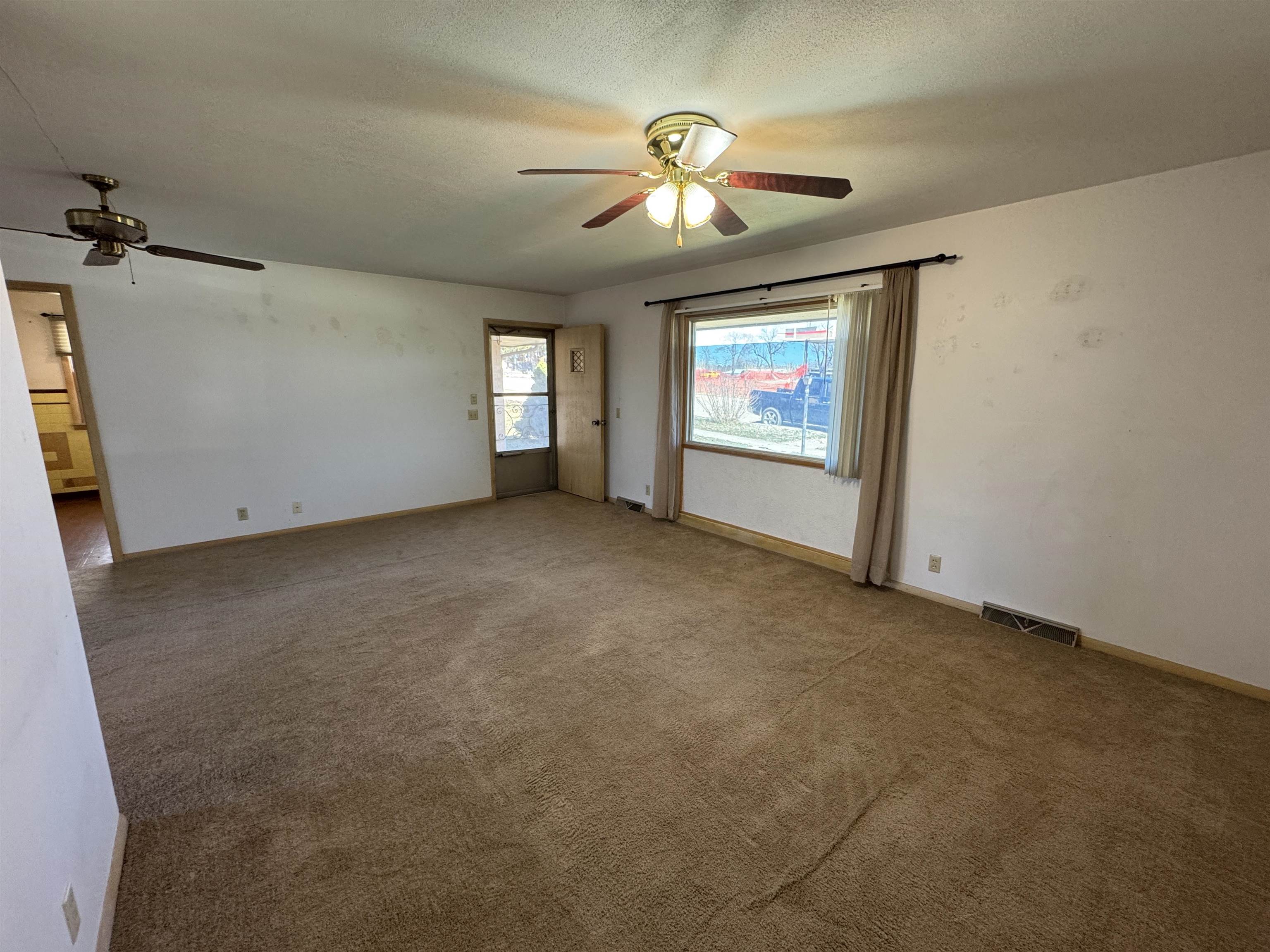 435 Coronado Street Kingman KS 67068