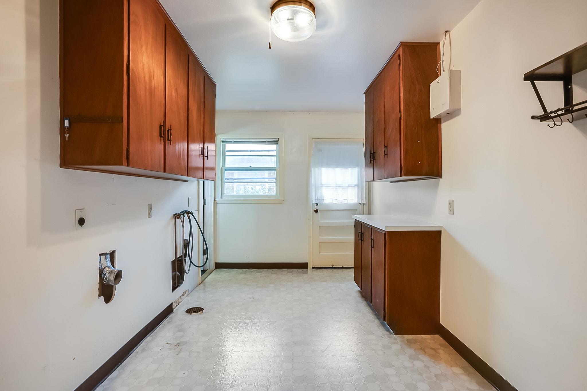 2045 N Payne Avenue Wichita KS 67203