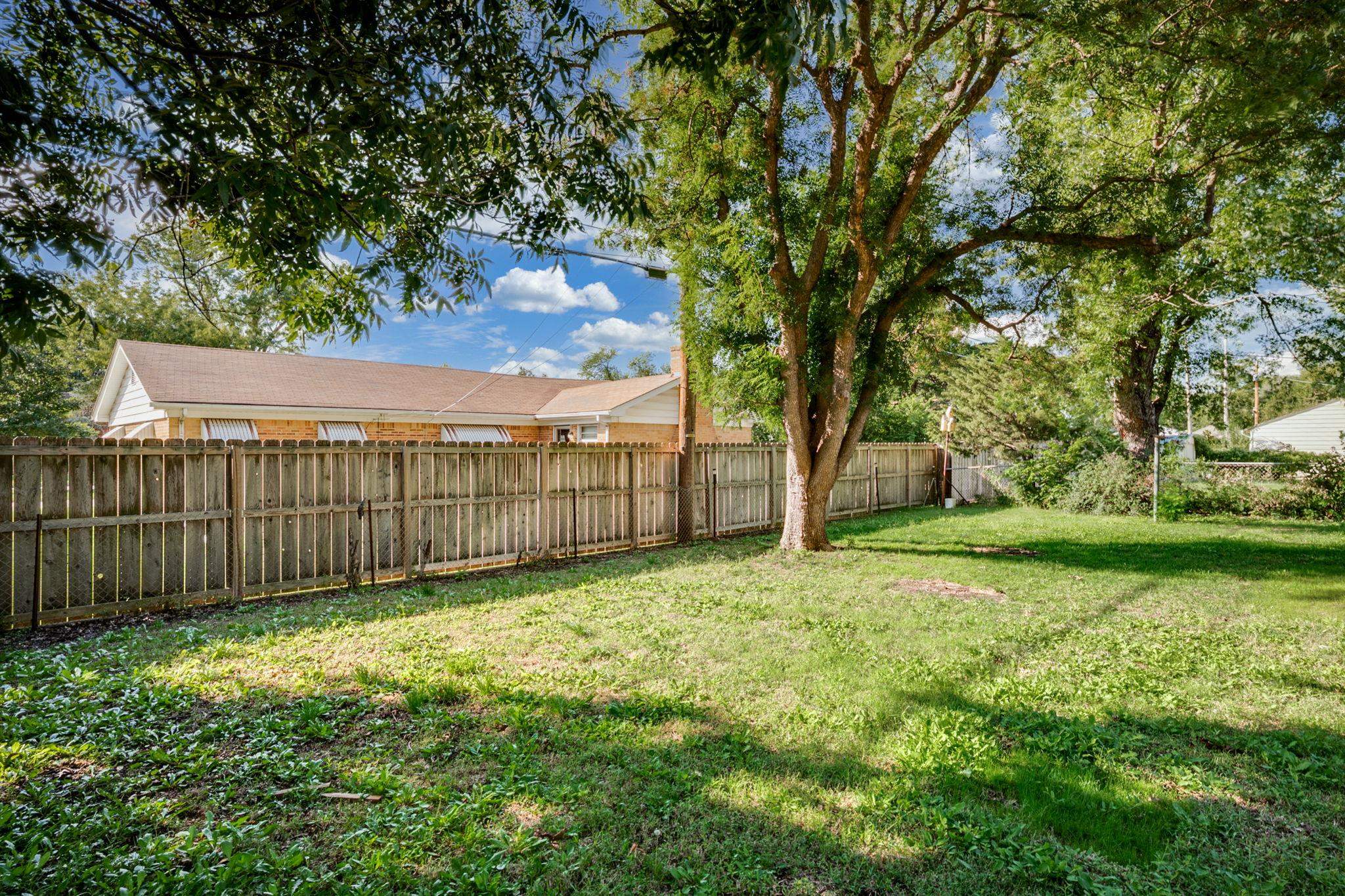2045 N Payne Avenue Wichita KS 67203