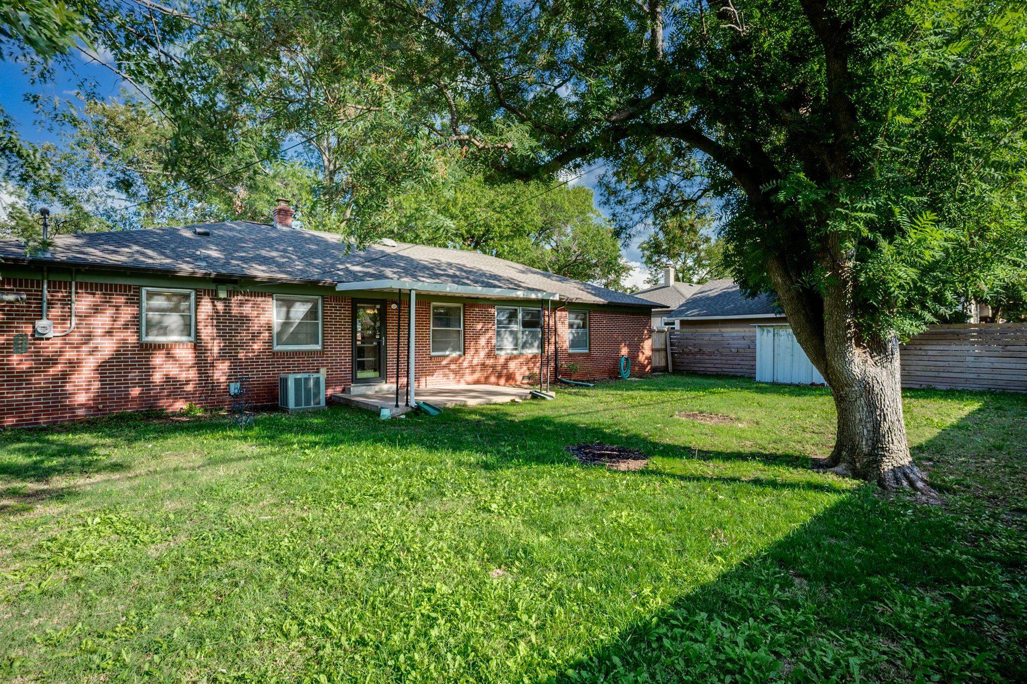 2045 N Payne Avenue Wichita KS 67203