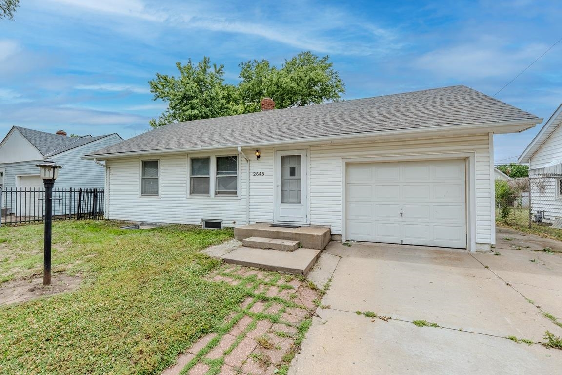 2645 S Mead Wichita KS 67216