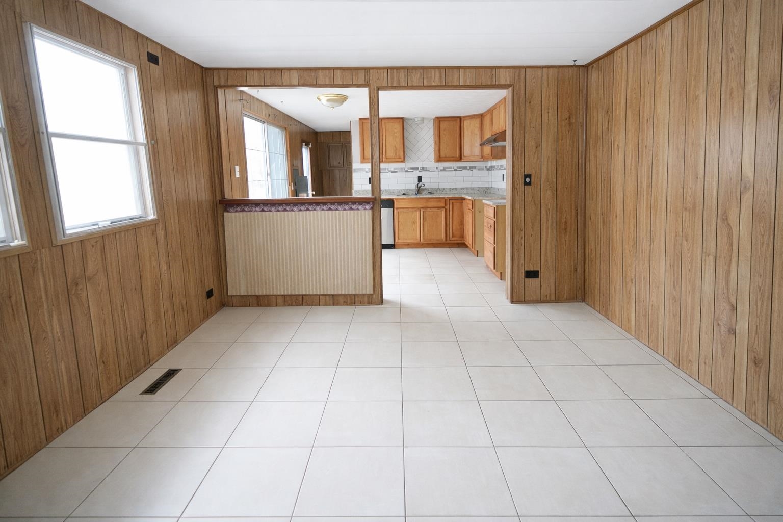 443 N Doris Wichita KS 67212