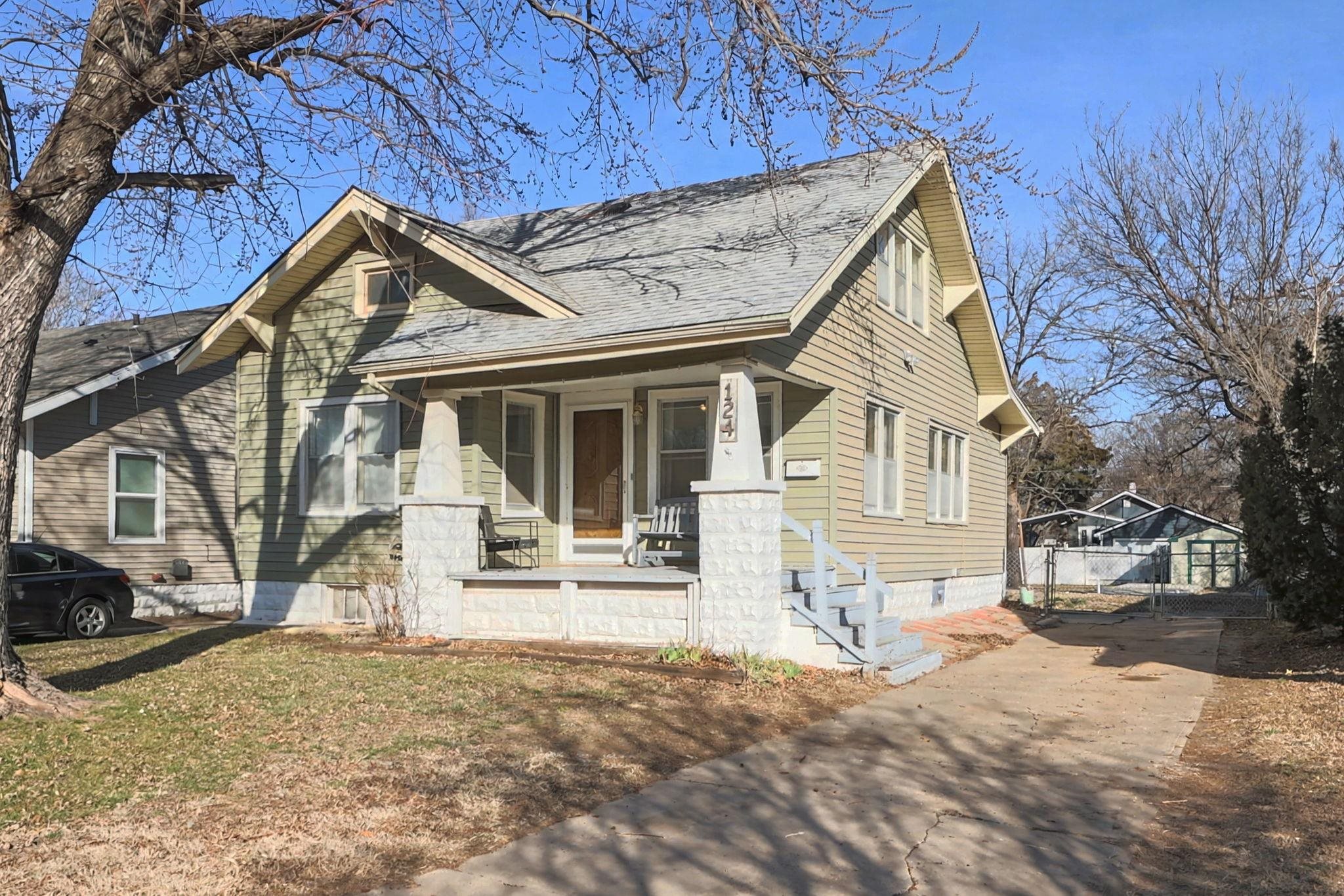 124 N Saint Clair Avenue Wichita KS 67203