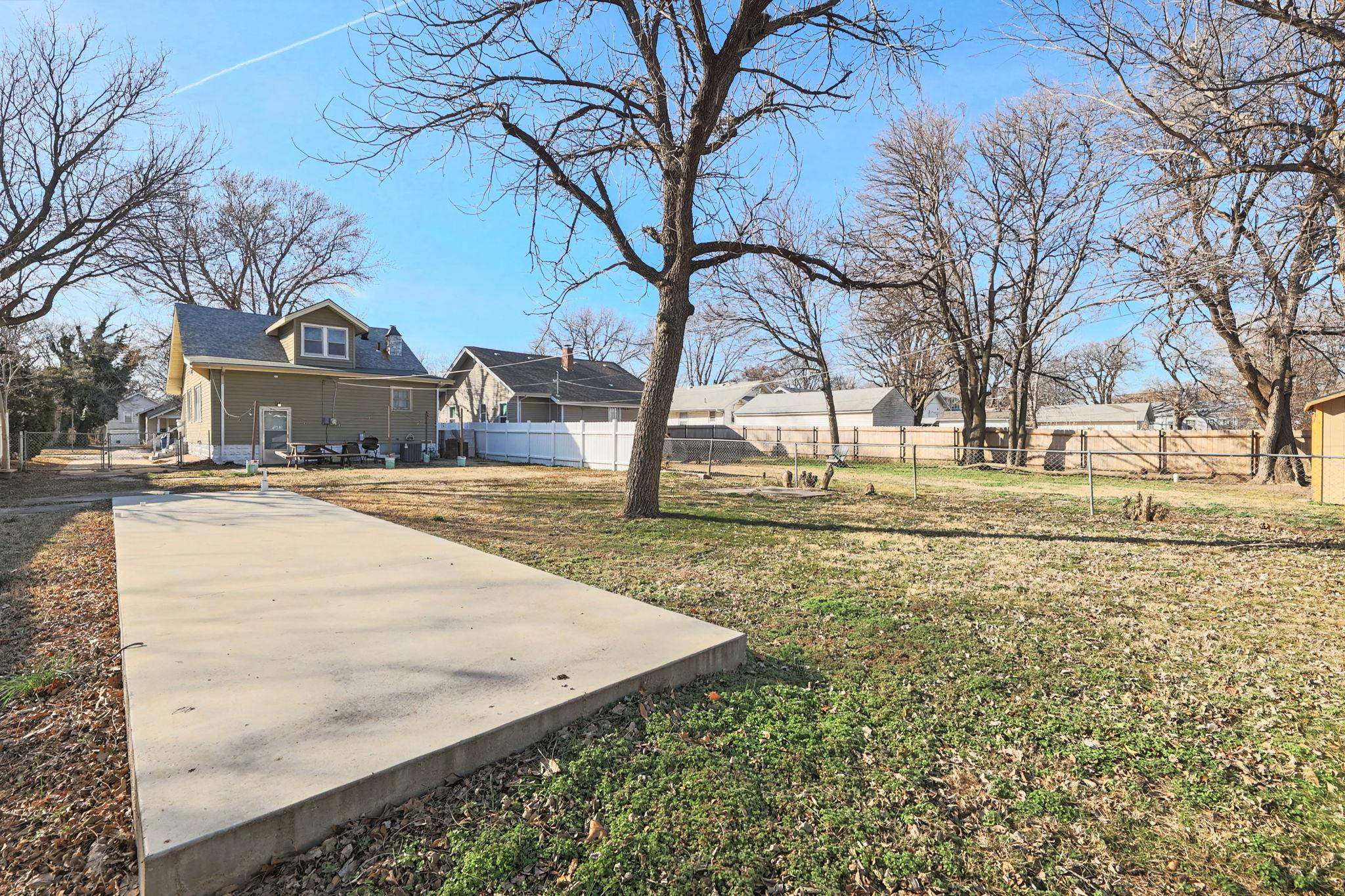 124 N Saint Clair Avenue Wichita KS 67203
