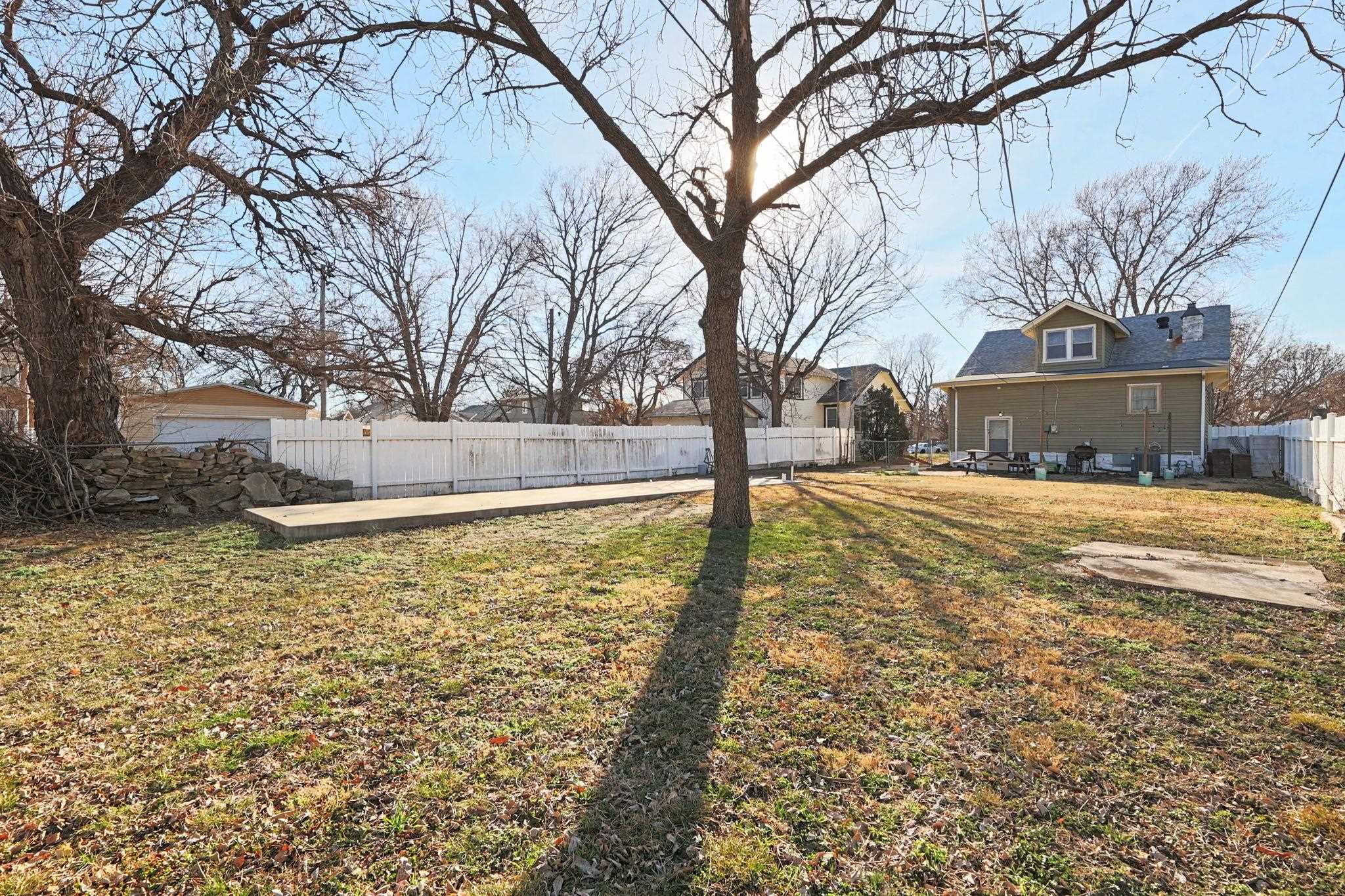 124 N Saint Clair Avenue Wichita KS 67203