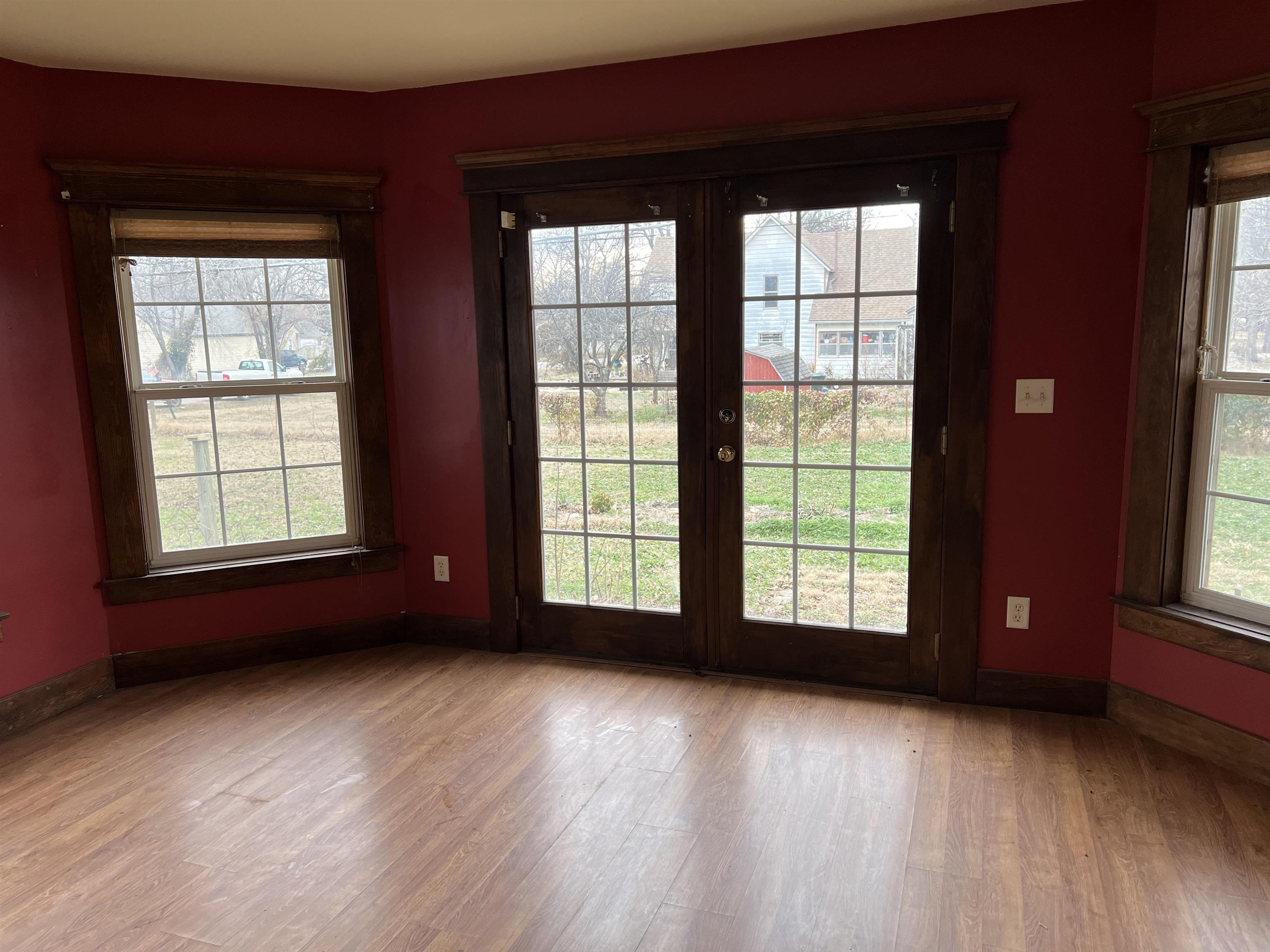 705 N Linden Belle Plaine KS 67013