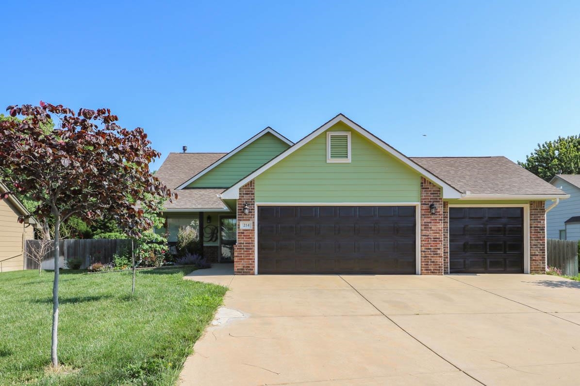 214 W Harmony Circle Rose Hill KS 67133