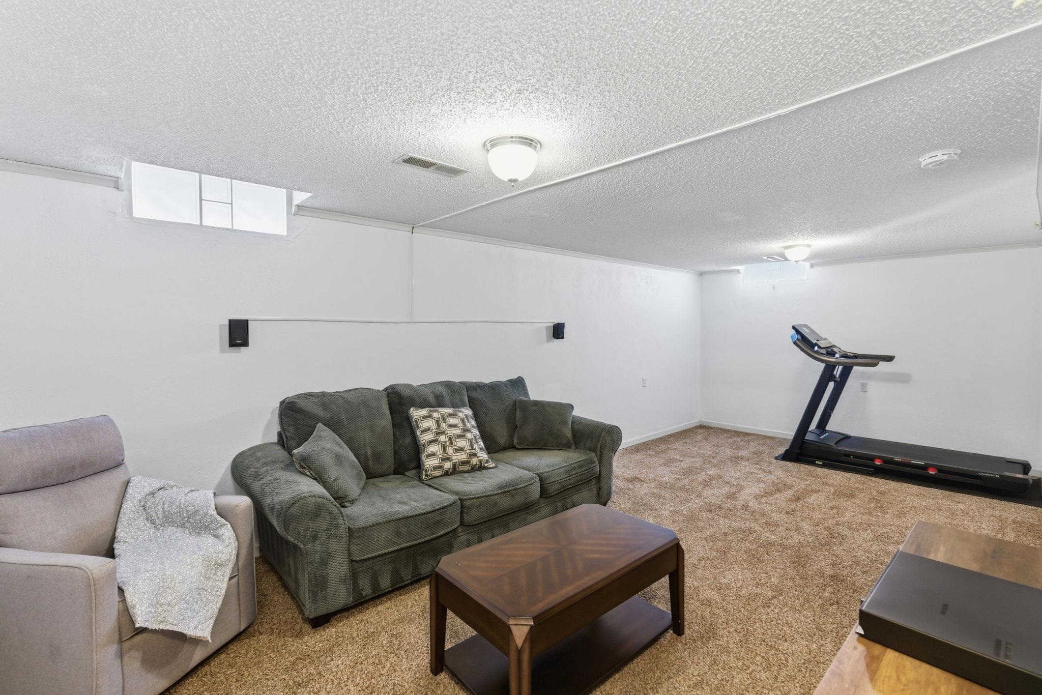 2522 N Battin Wichita KS 67220