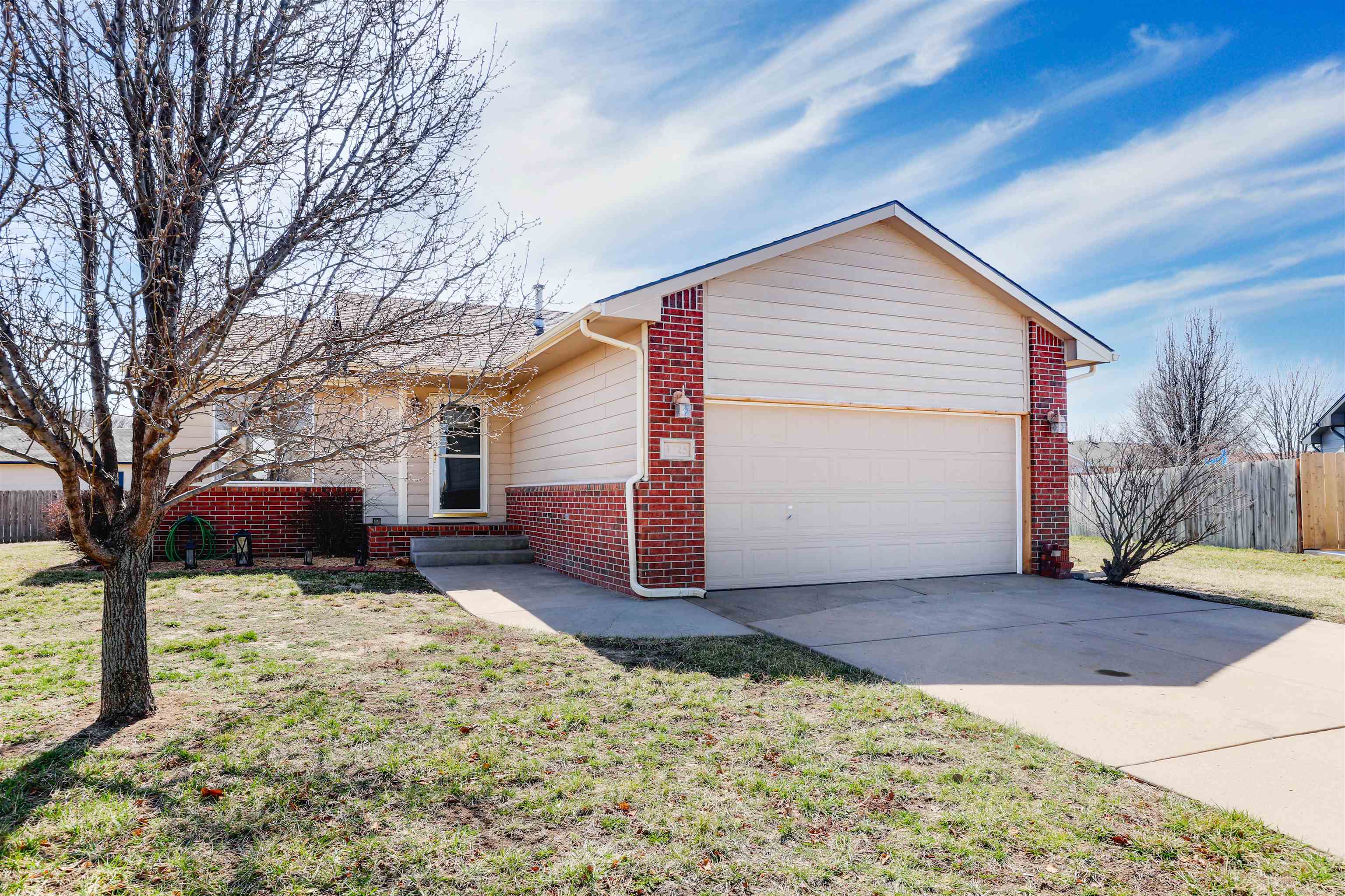 1725 E Winterset Circle Goddard KS 67052
