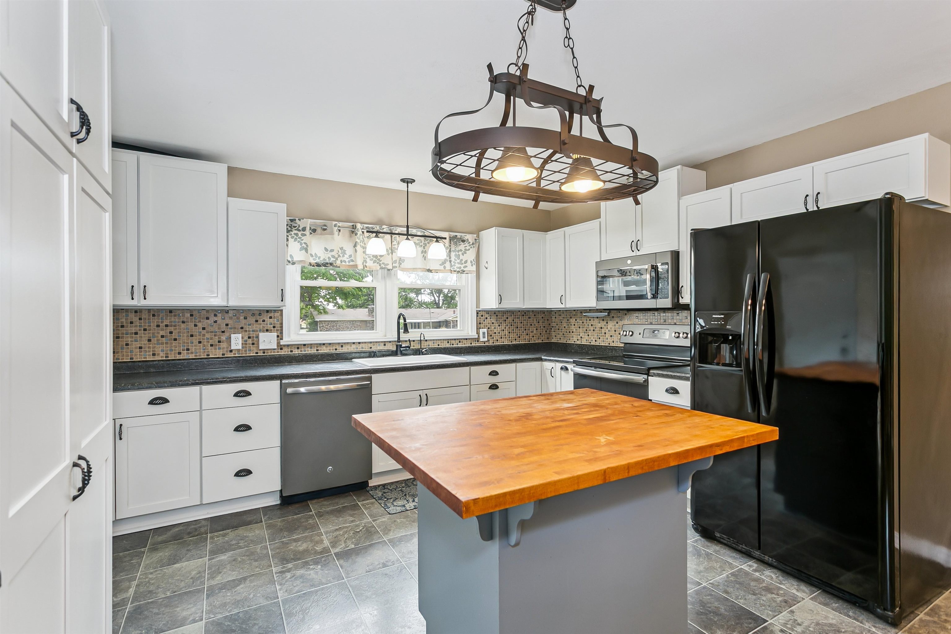 955 S Dowell Terrace Wichita KS 67207
