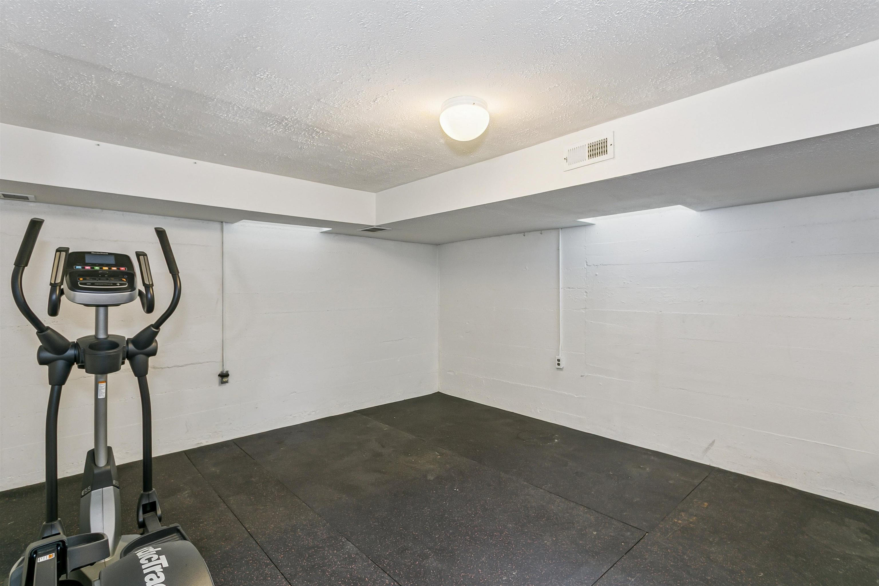 955 S Dowell Terrace Wichita KS 67207