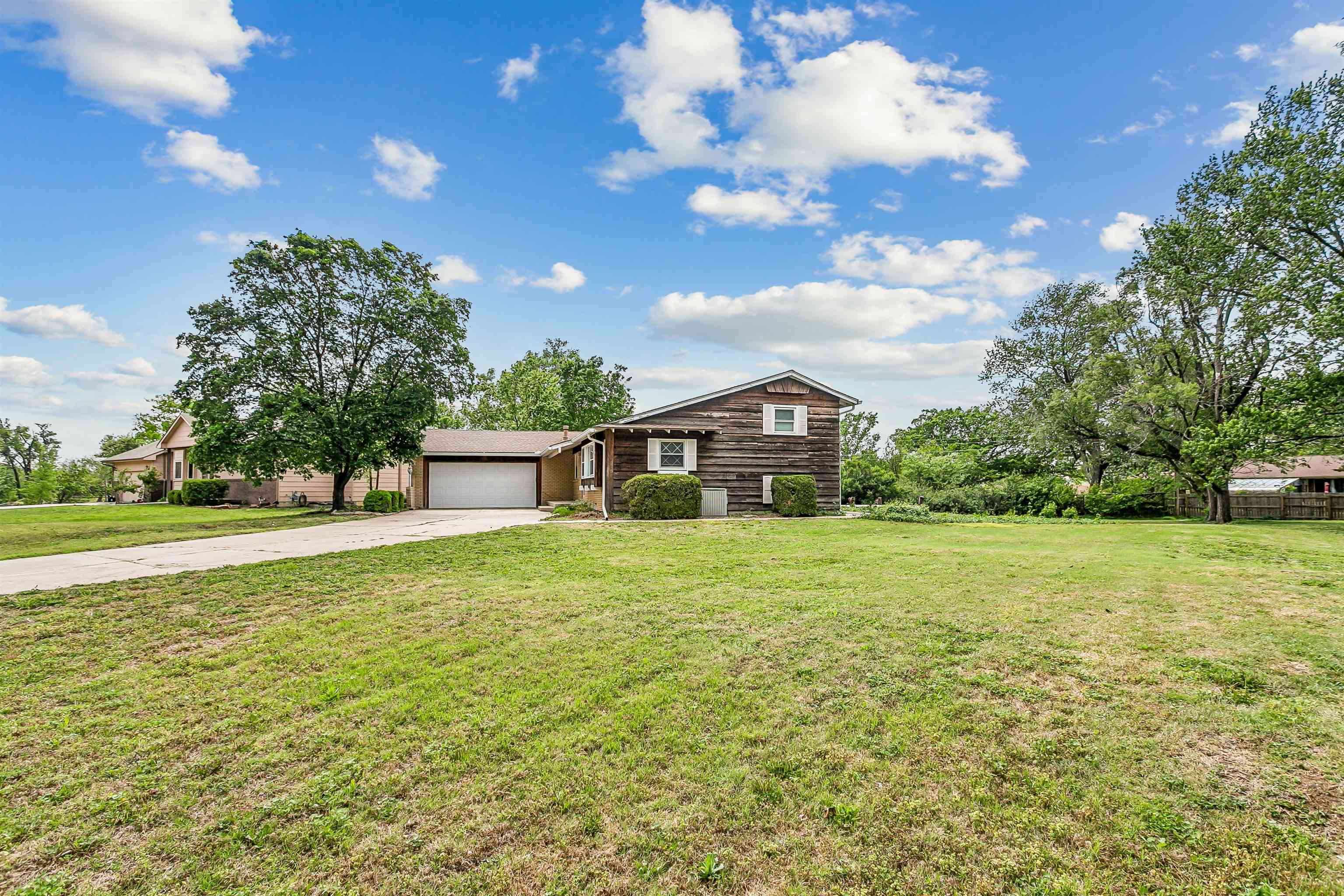 955 S Dowell Terrace Wichita KS 67207