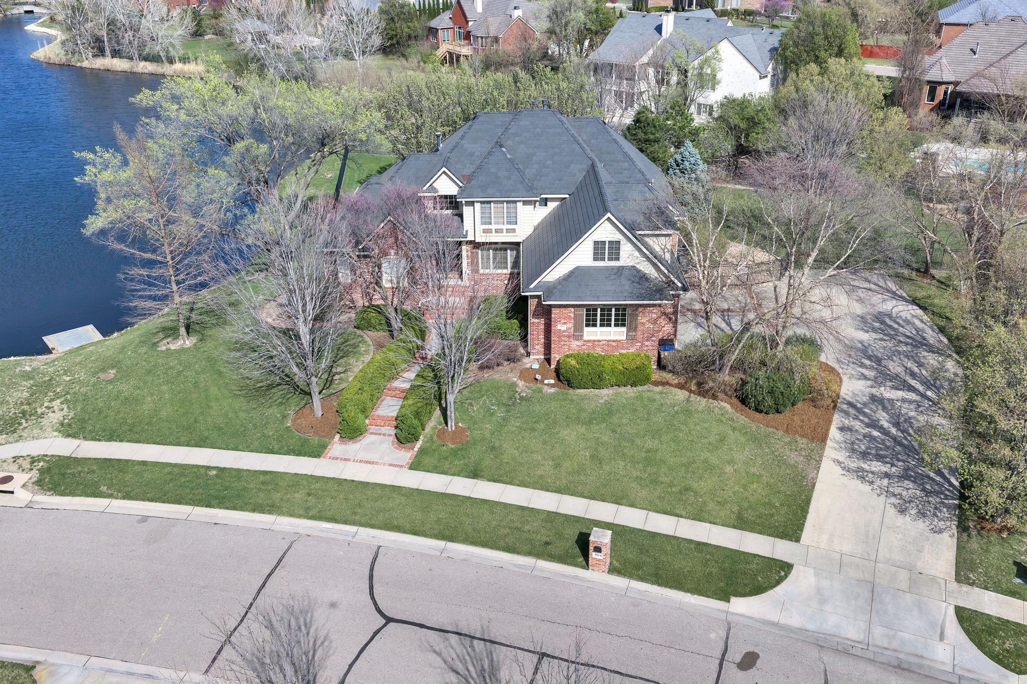 1814 N Red Brush Street Wichita KS 67206