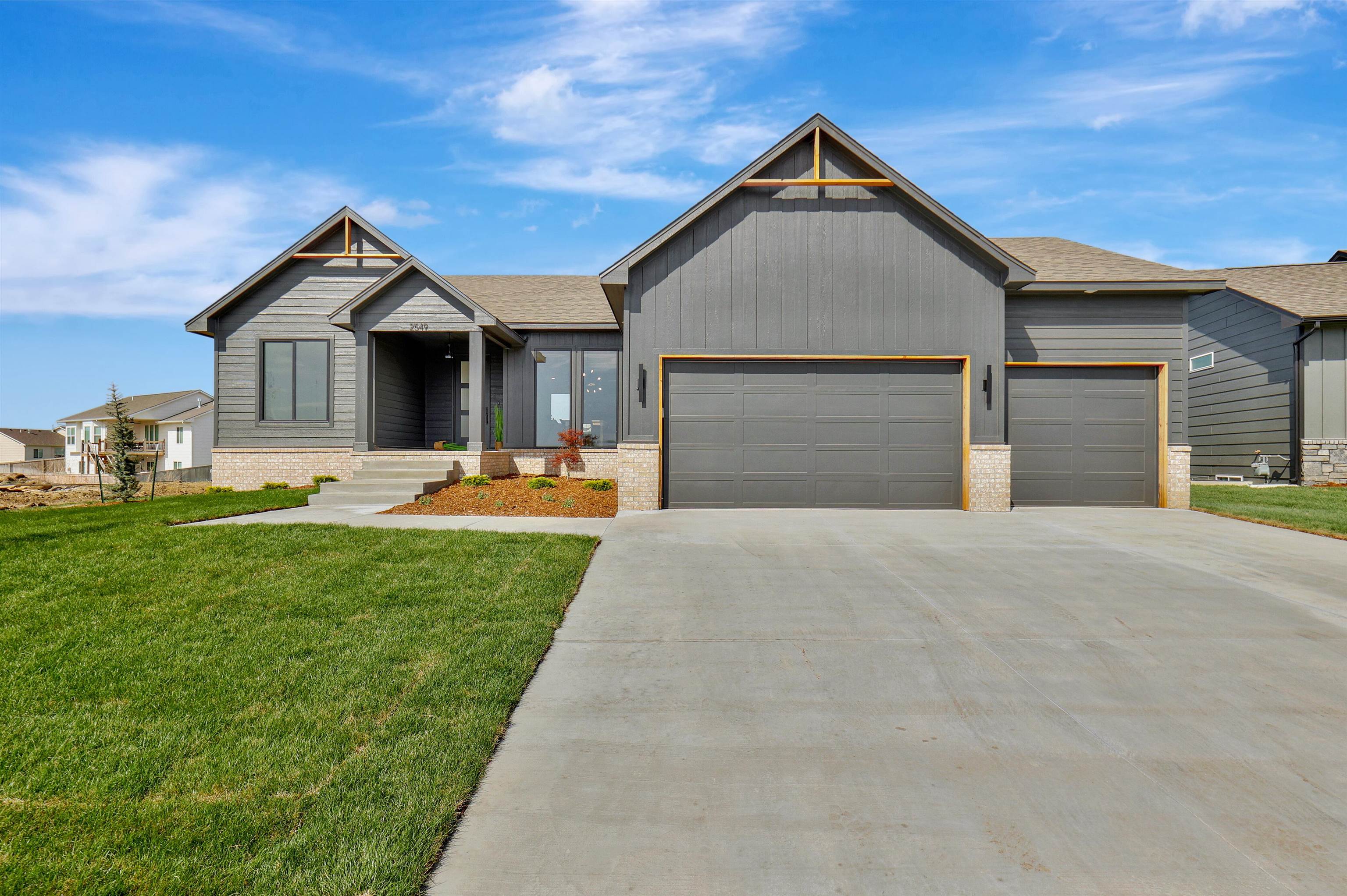 2530 N Emerald Court Andover KS 67002
