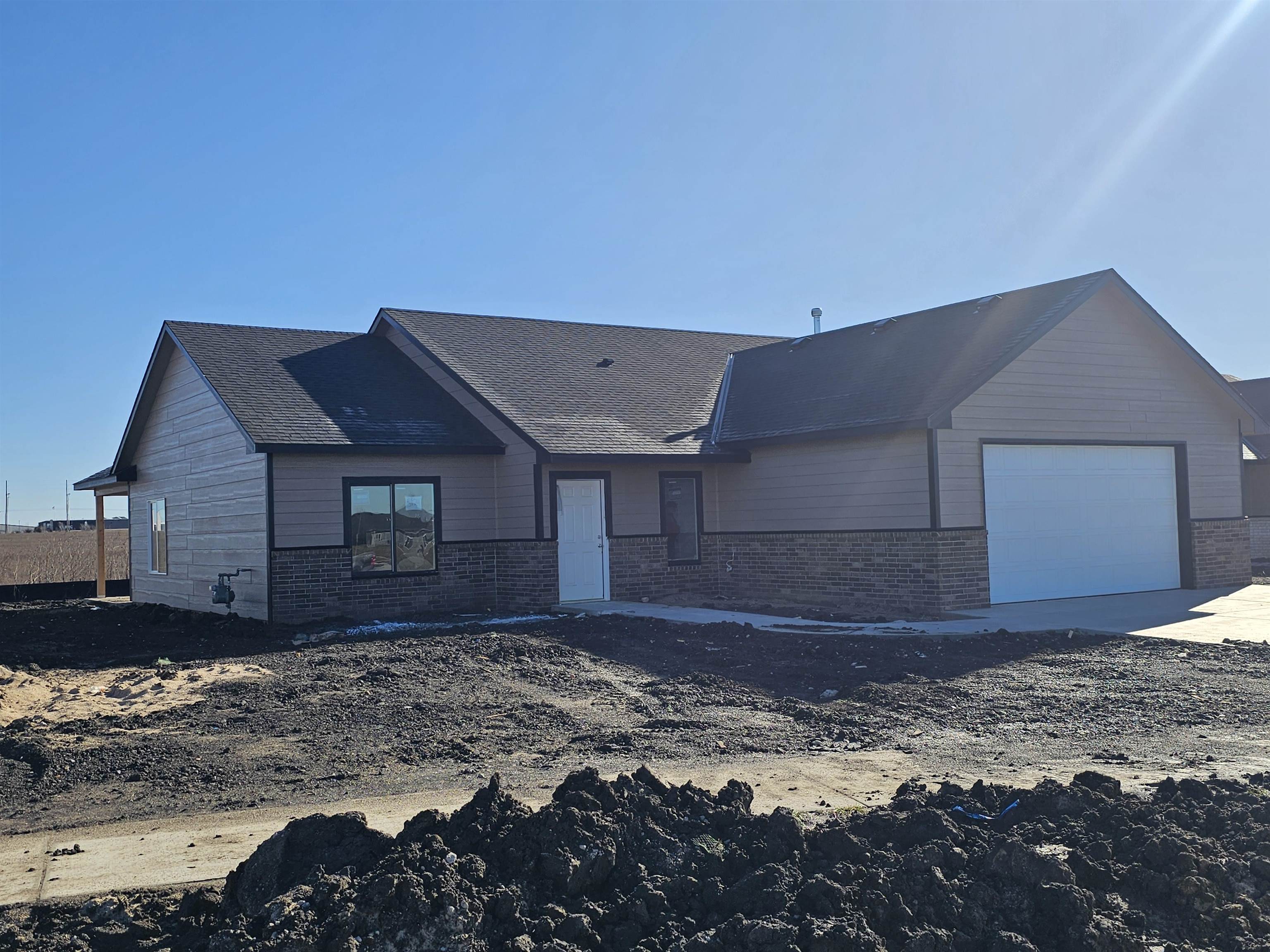 5174 N Toben Drive Bel Aire KS 67226